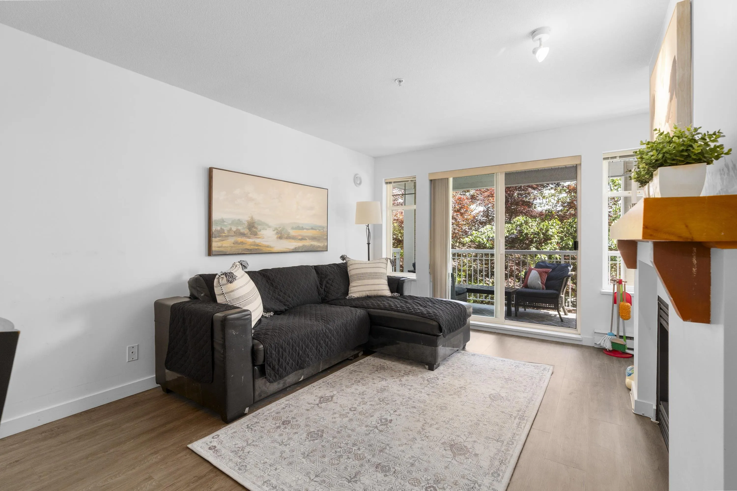 1432 Parkway Boulevard #212