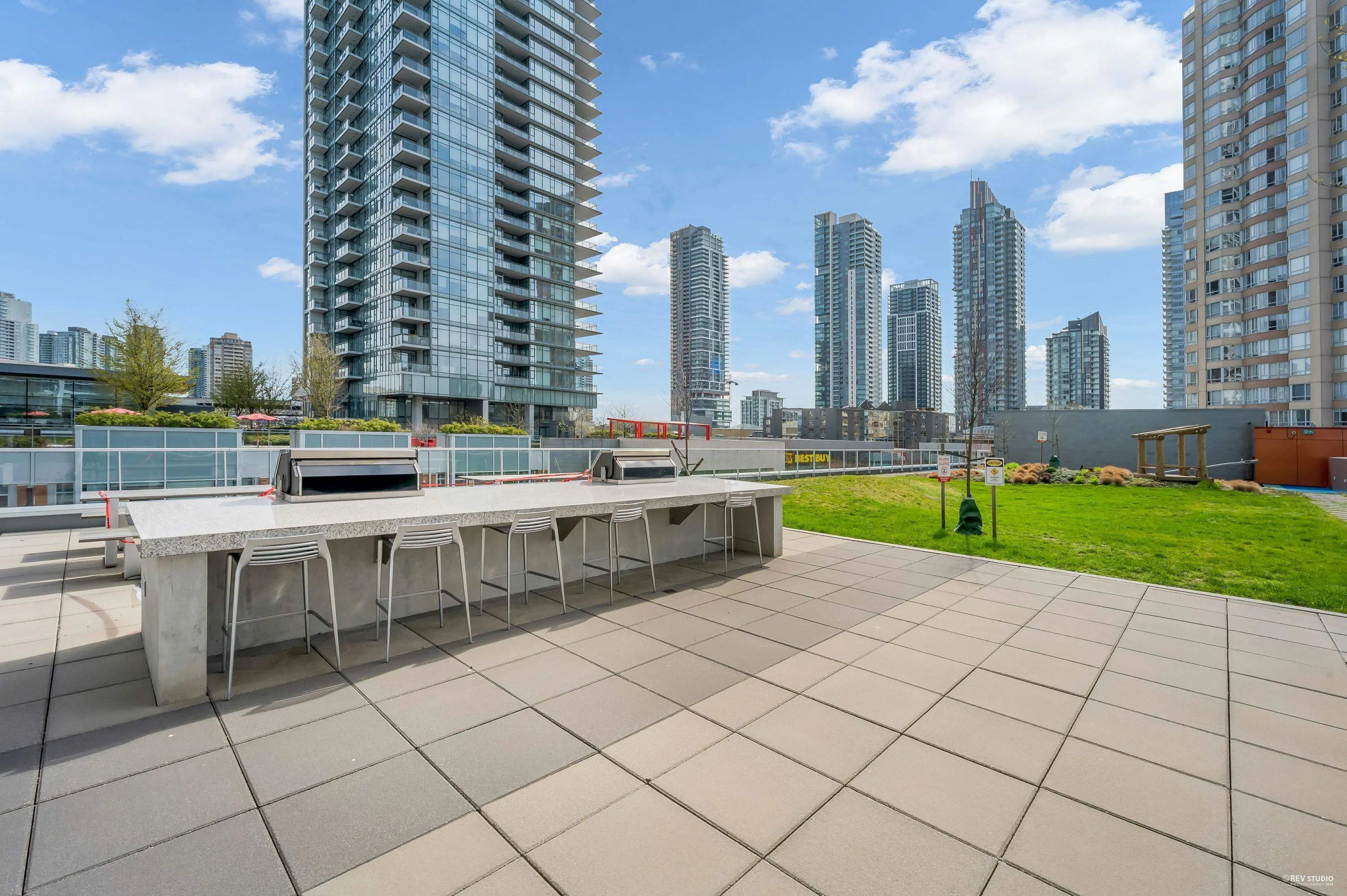 6080 Mckay Avenue #404