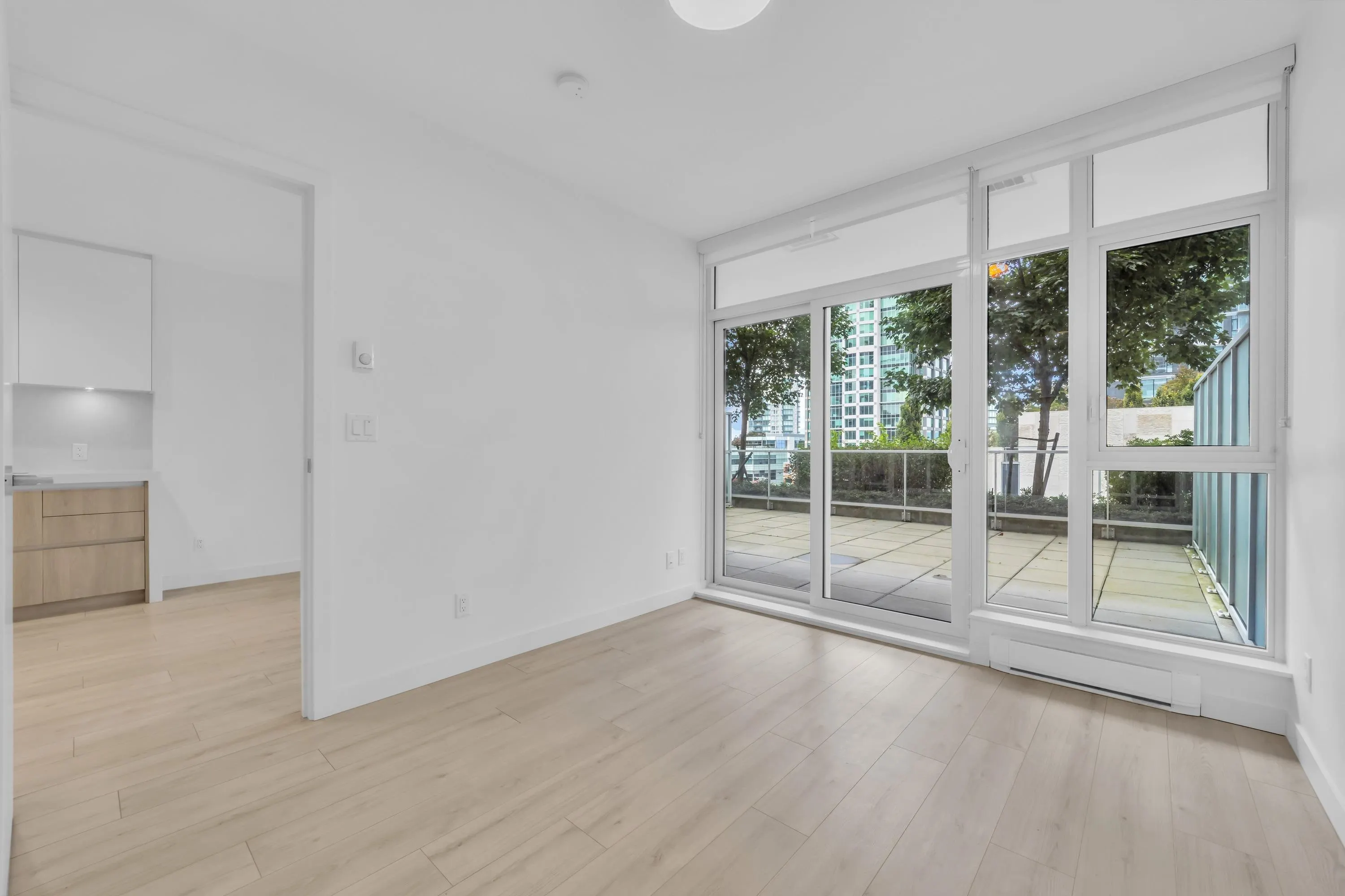 6080 Mckay Avenue #404