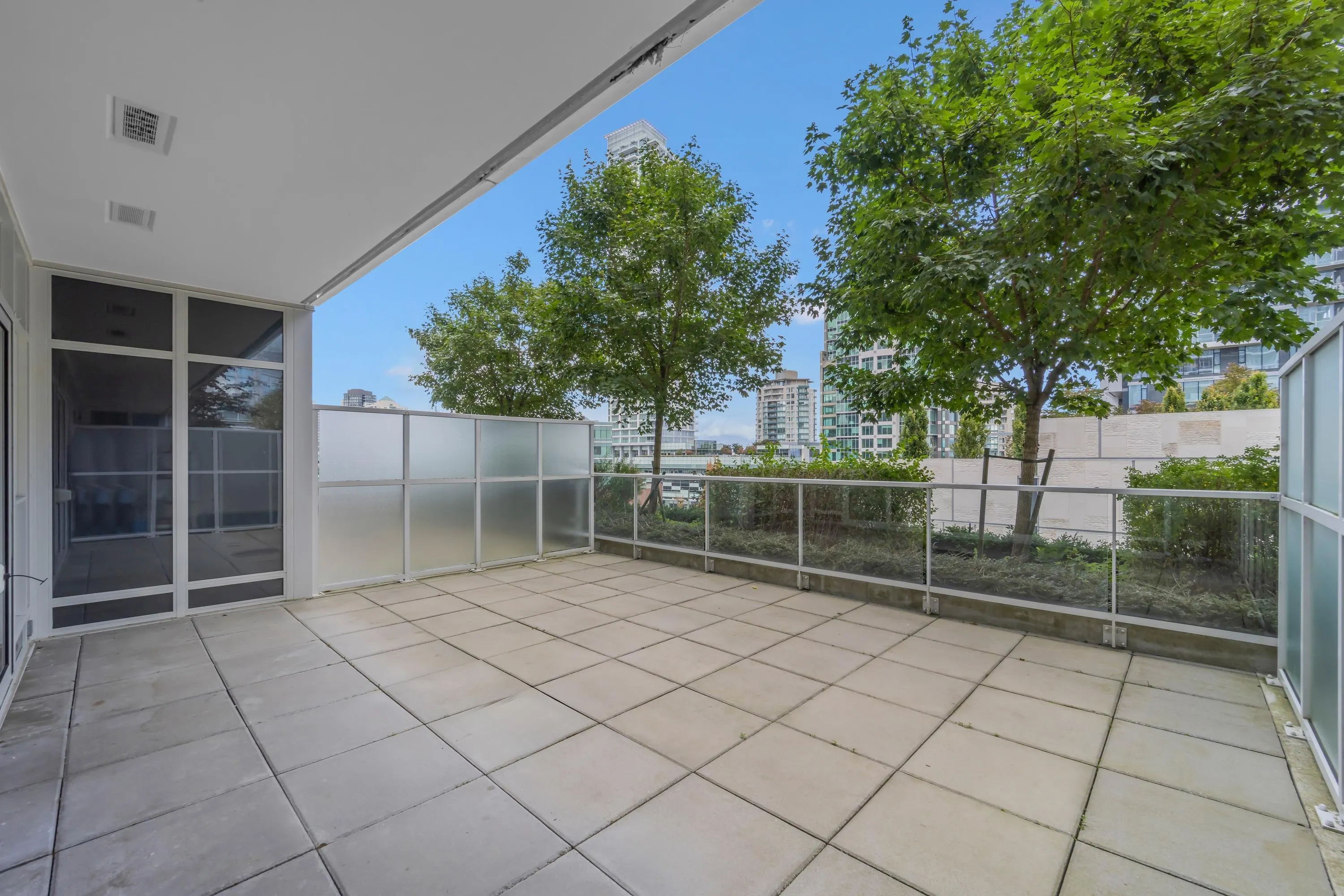 6080 Mckay Avenue #404