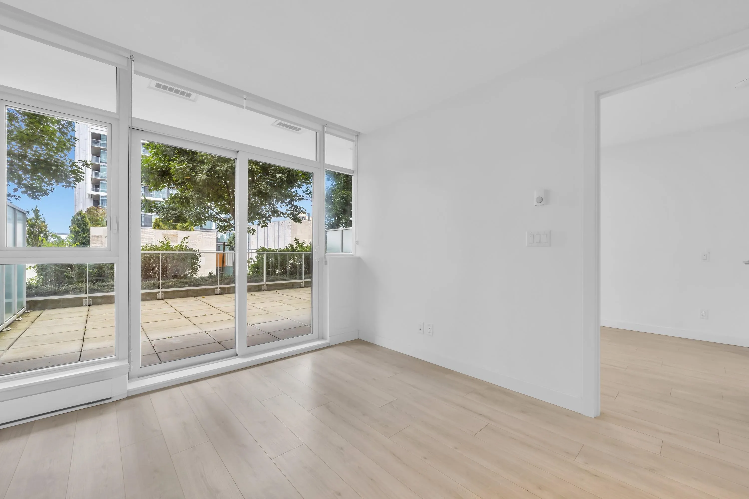 6080 Mckay Avenue #404