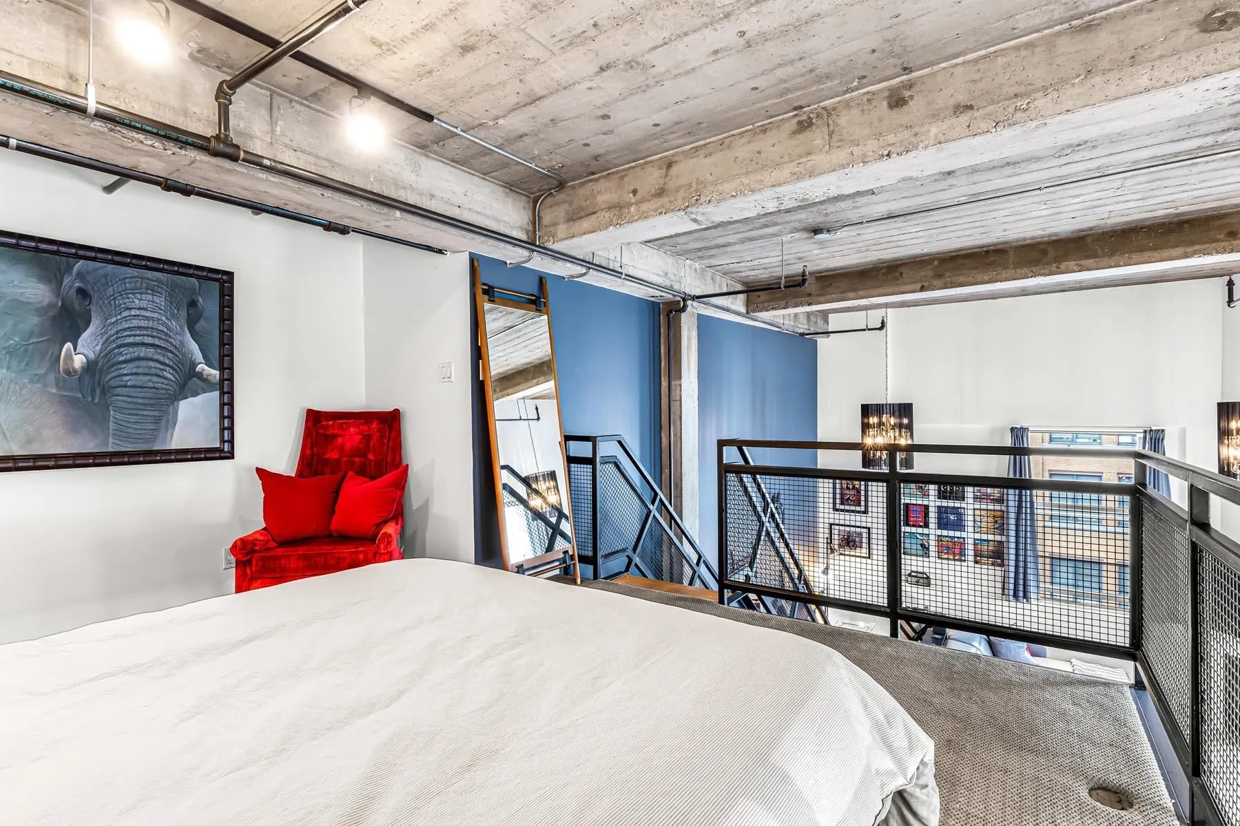 549 Columbia Street #404