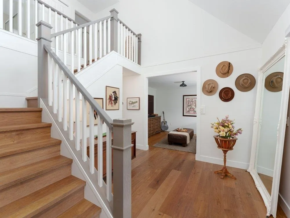23873 12 Avenue