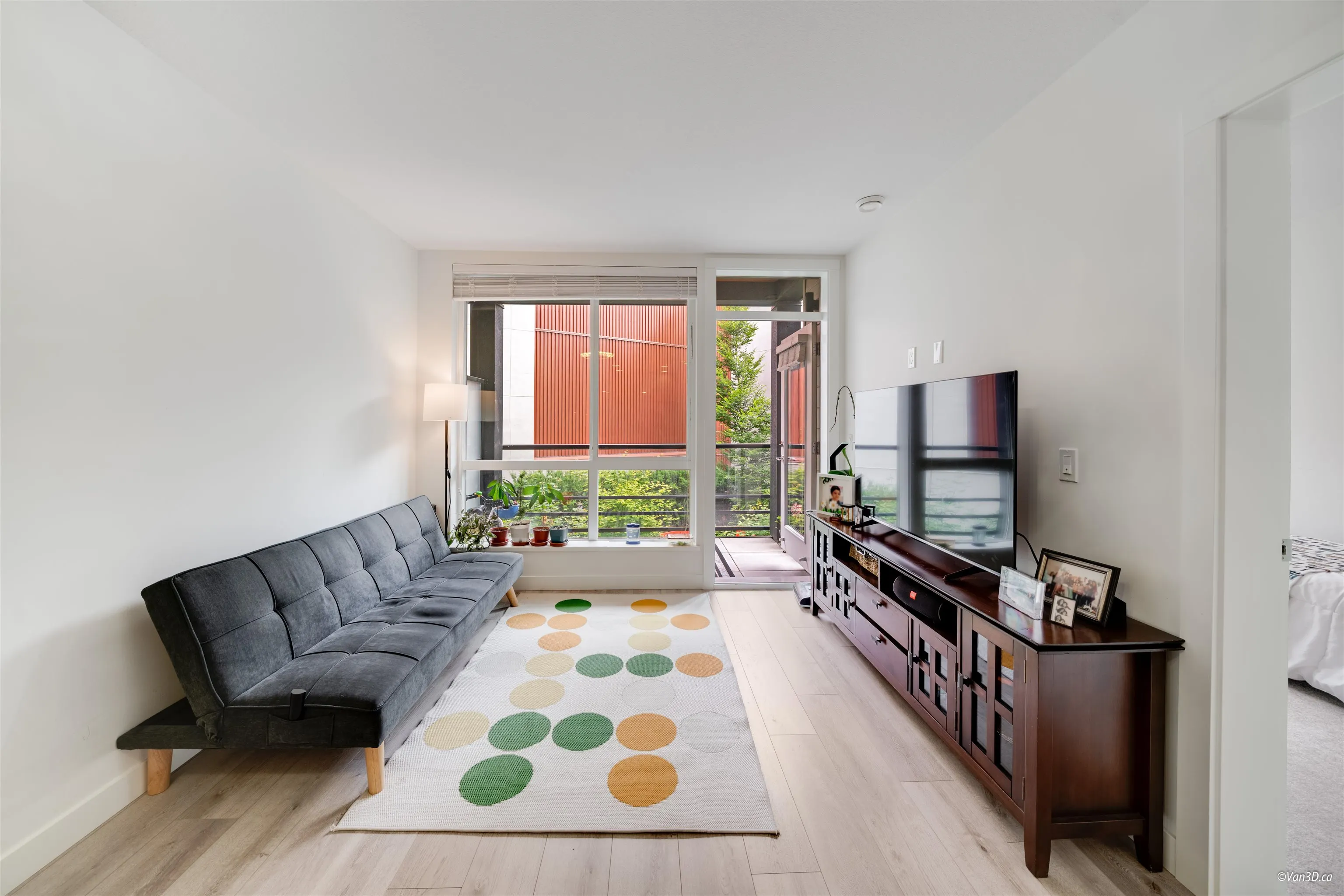 128 E 8th Street #207