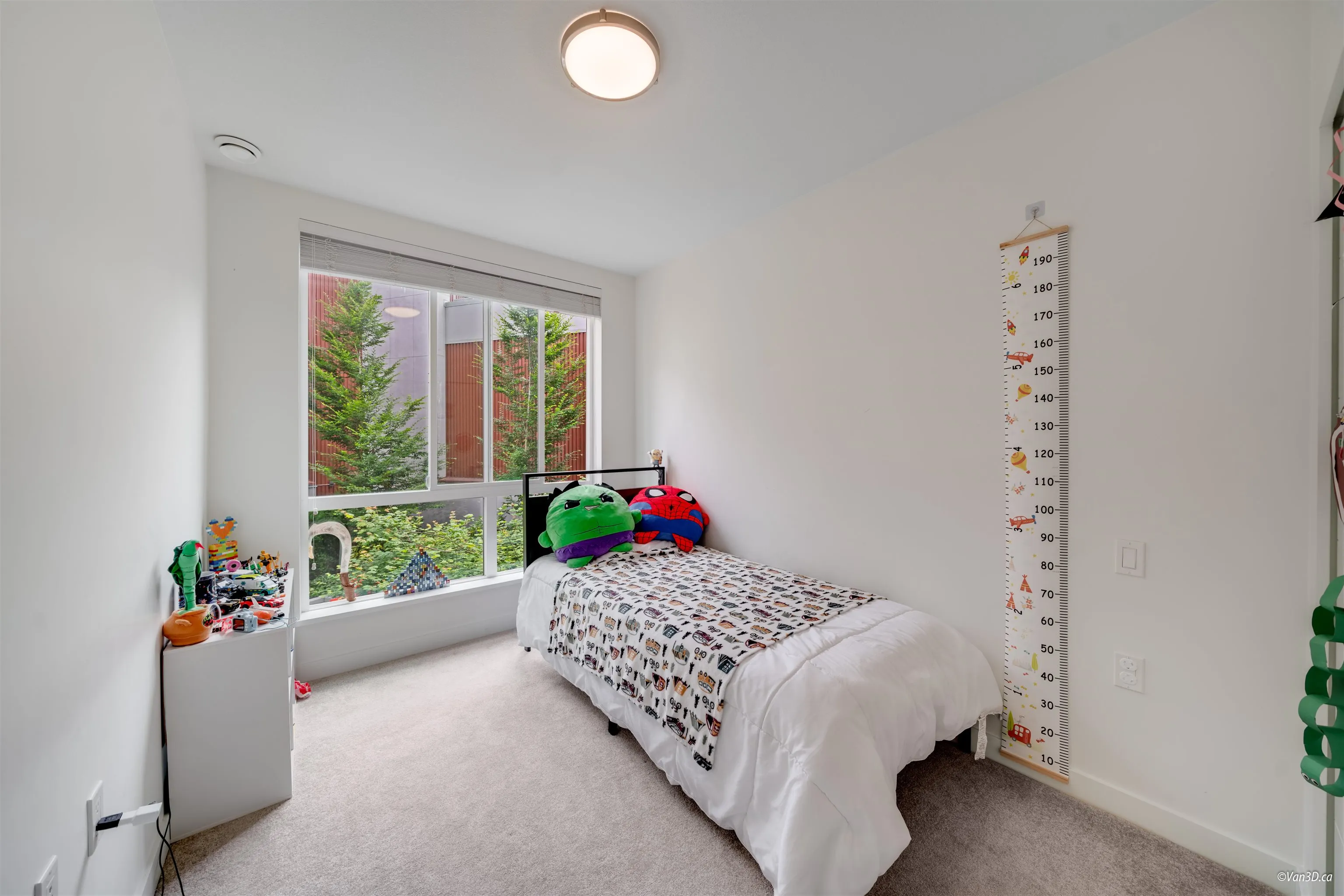 128 E 8th Street #207