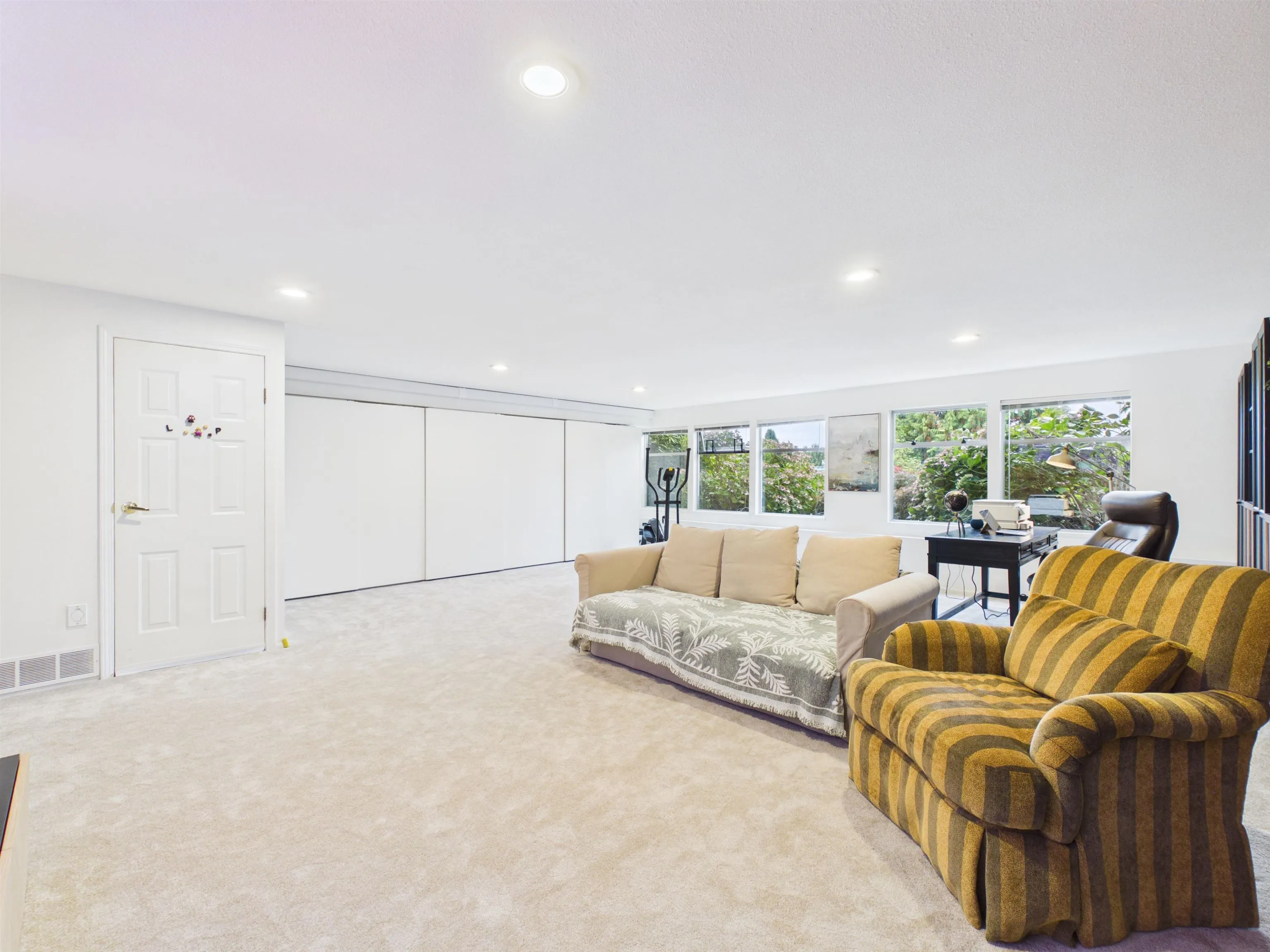 1316 Honeysuckle Lane