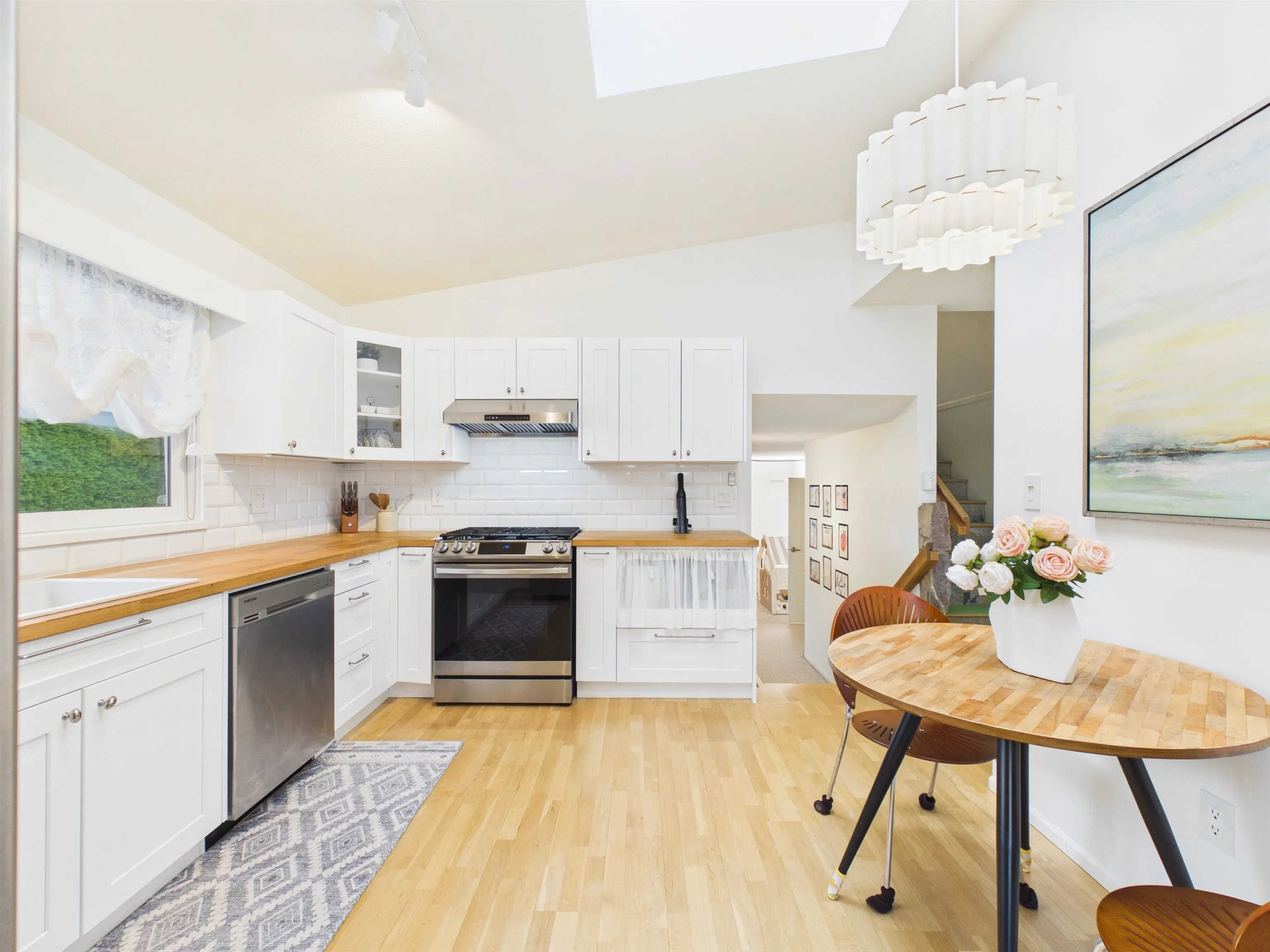 1316 Honeysuckle Lane