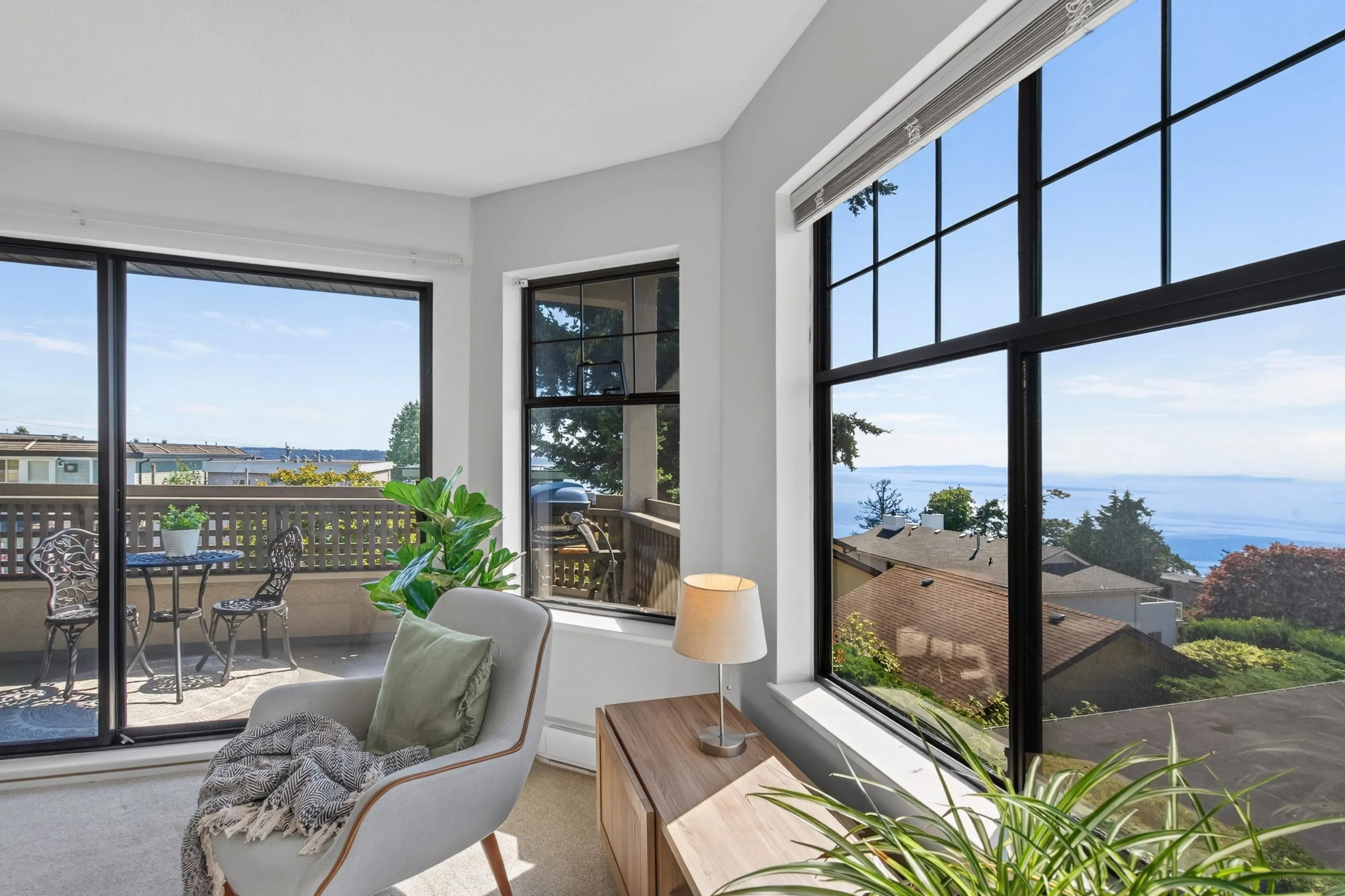 15080 Prospect Avenue #206