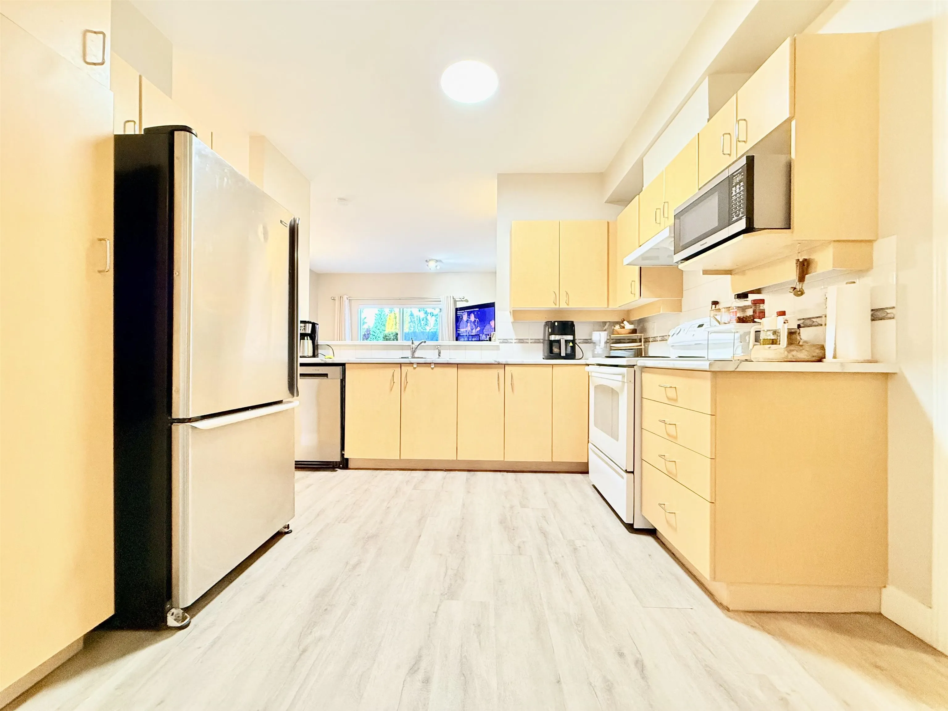 15298 20 Avenue #103