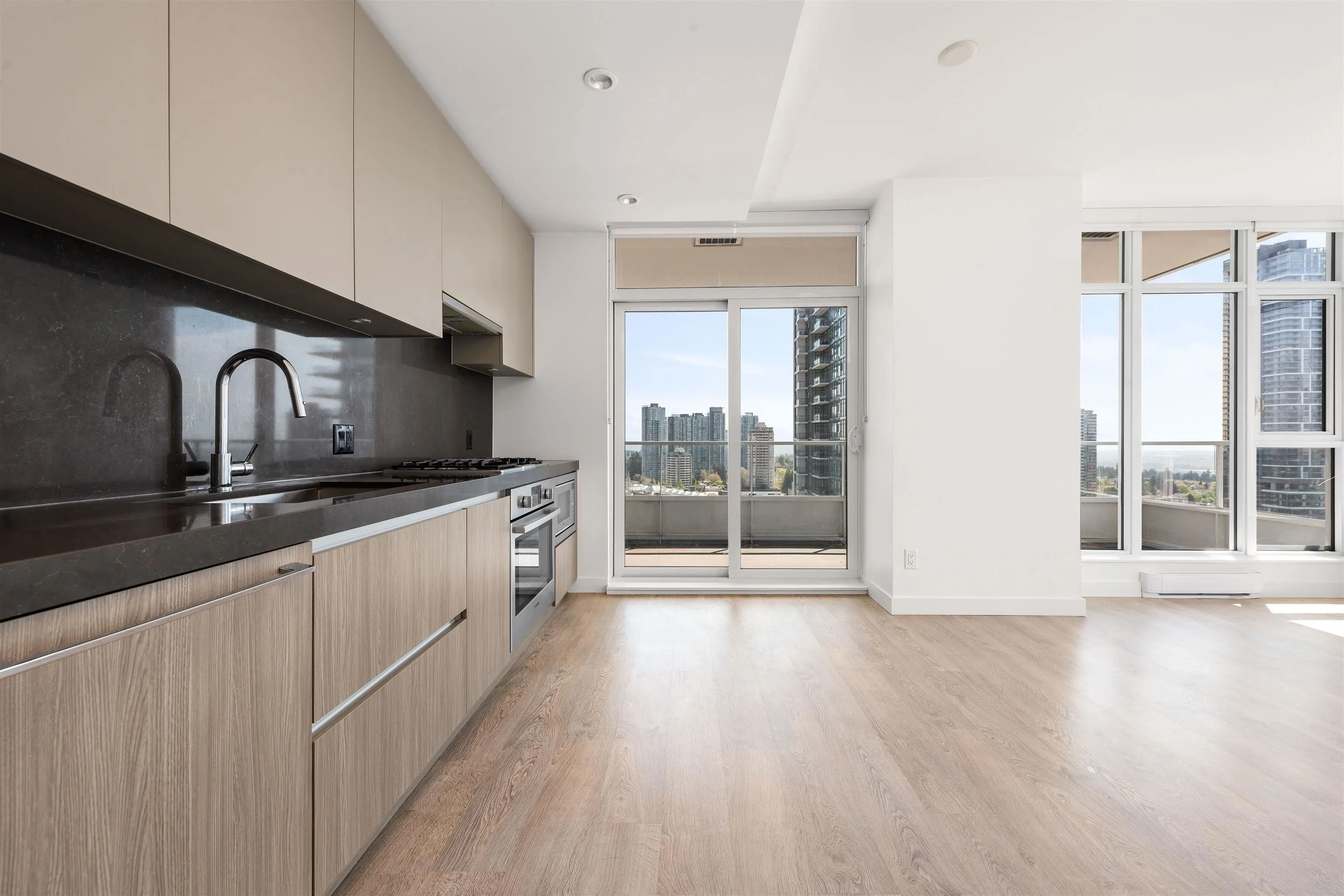 6080 Mckay Avenue #2109