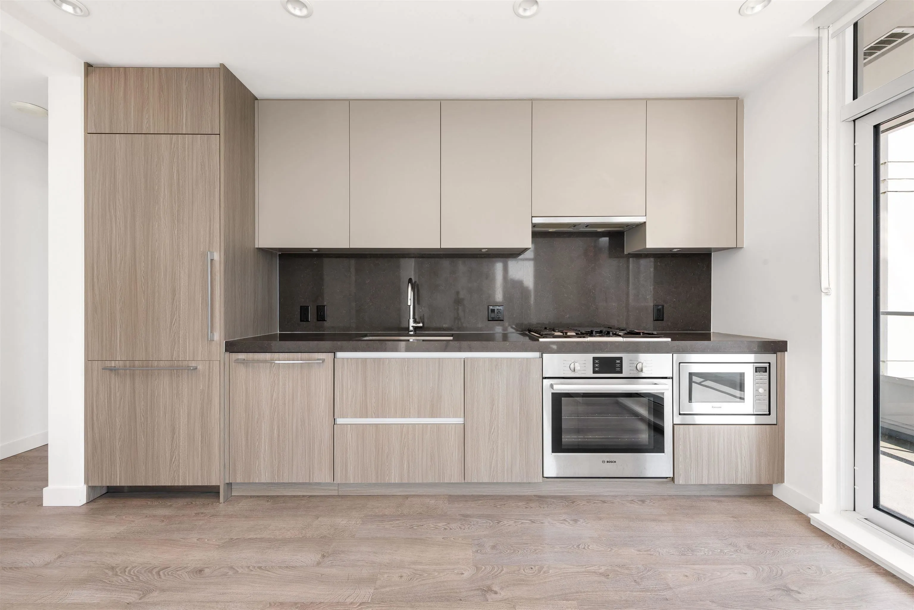 6080 Mckay Avenue #2109