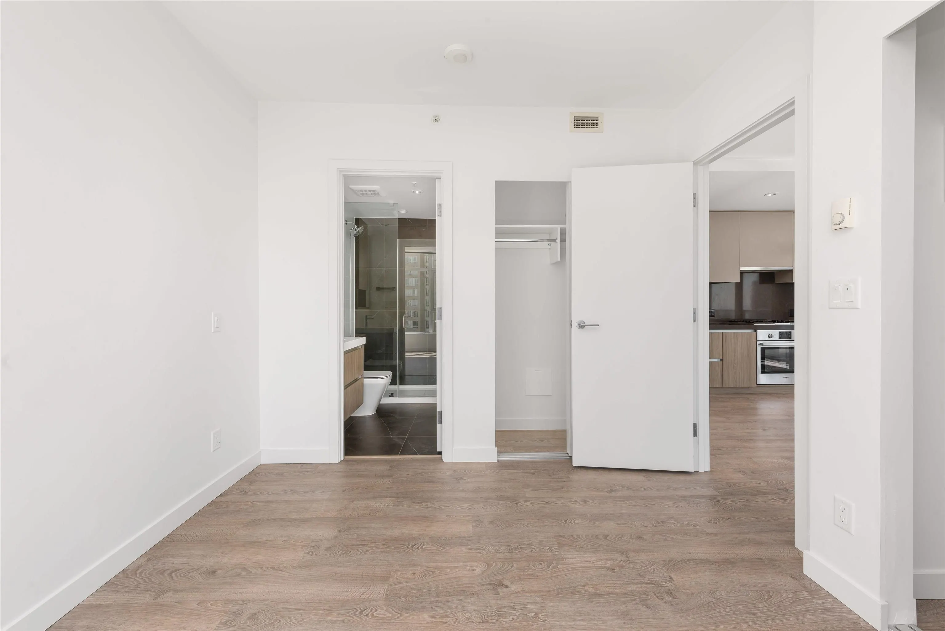 6080 Mckay Avenue #2109