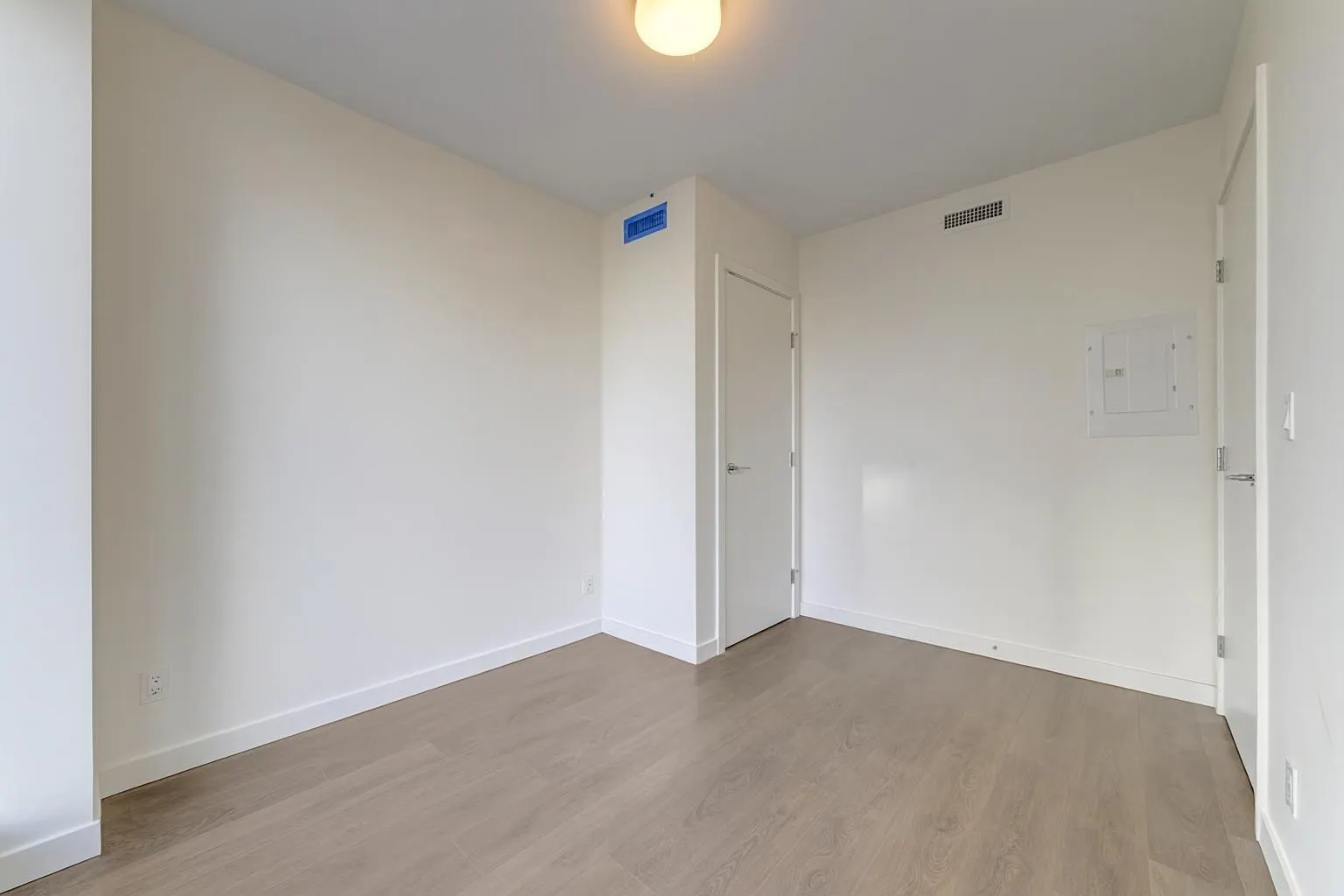 6633 Buswell Street #709