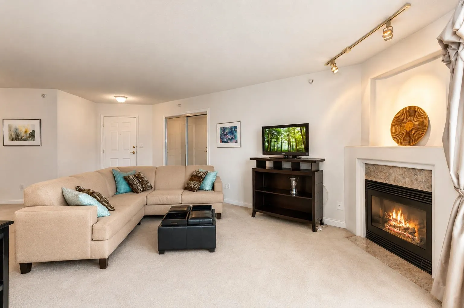 33065 Mill Lake Road #406
