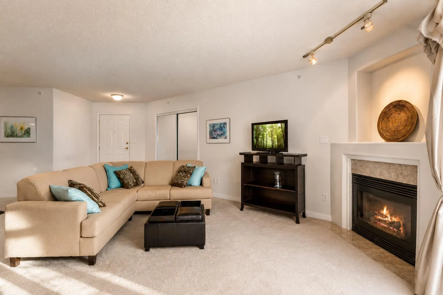 33065 Mill Lake Road #406