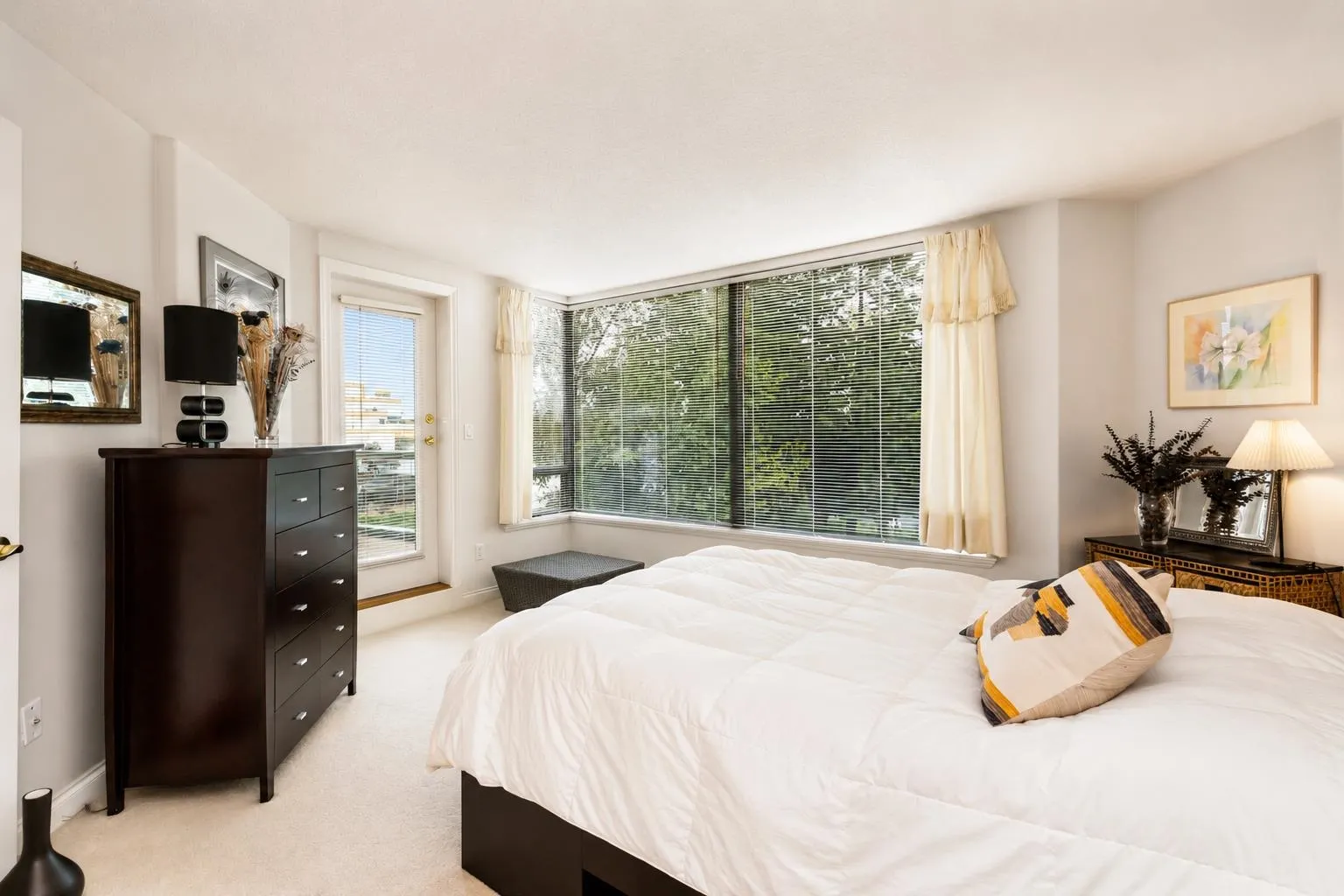 33065 Mill Lake Road #406