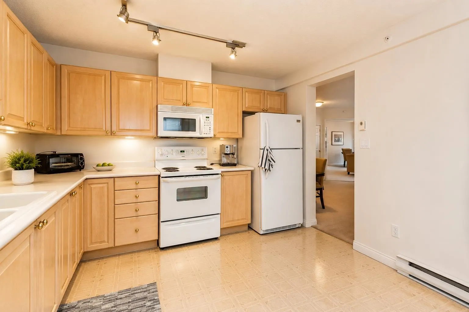 33065 Mill Lake Road #406