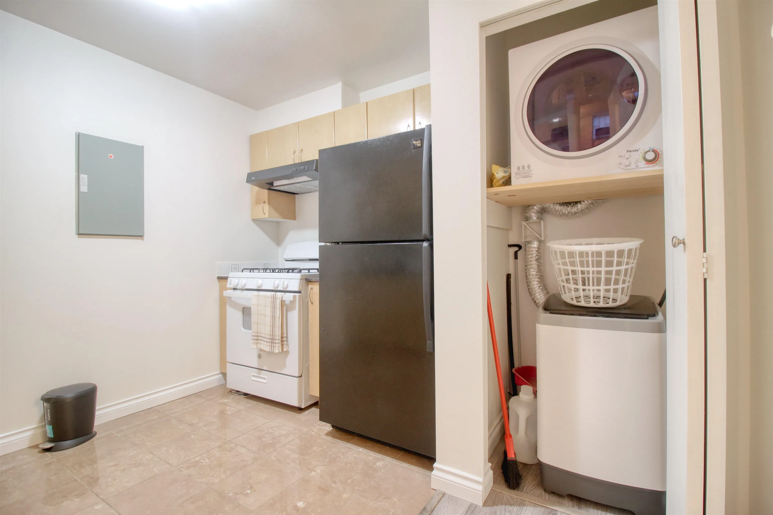 8288 Saba Road