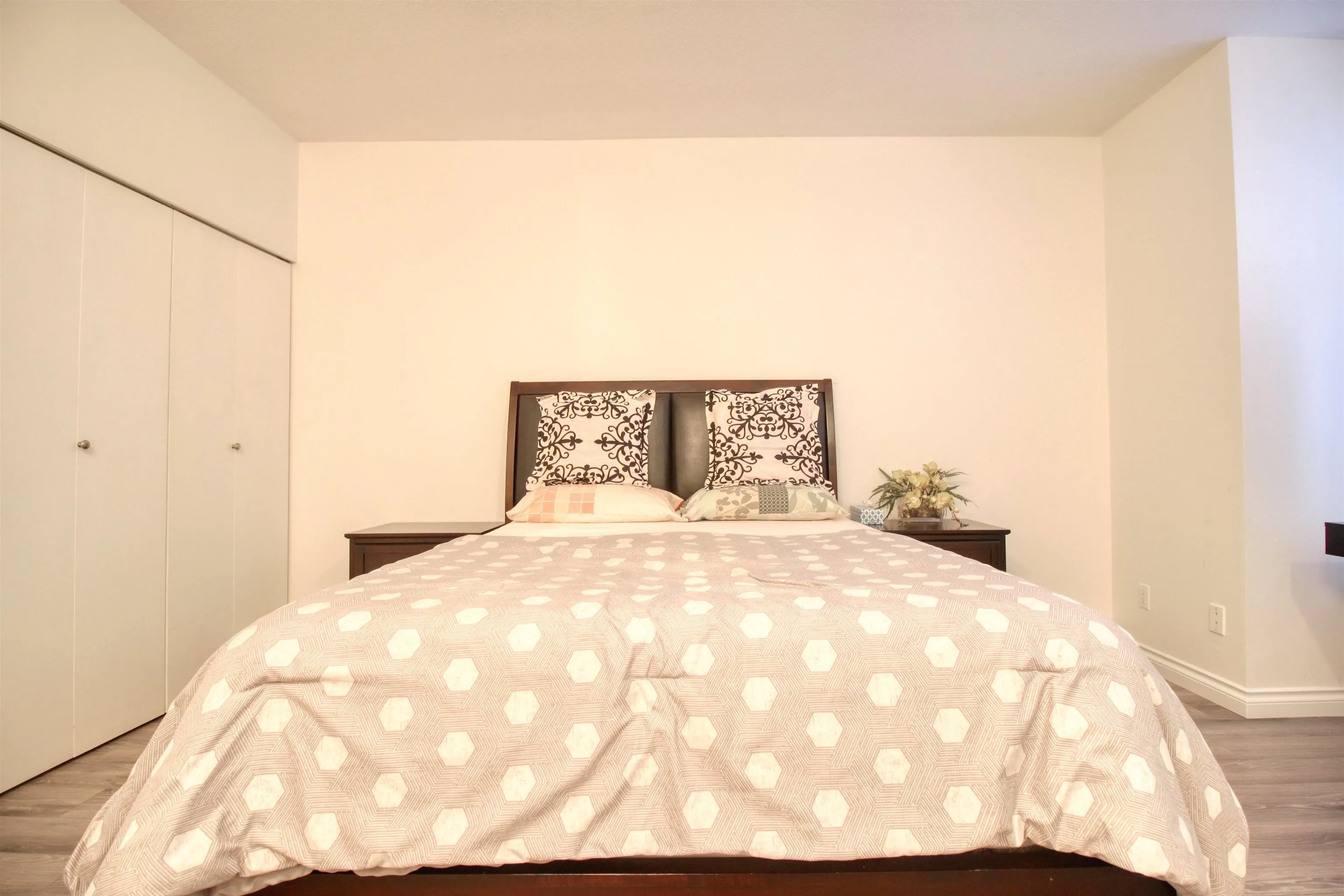 8288 Saba Road