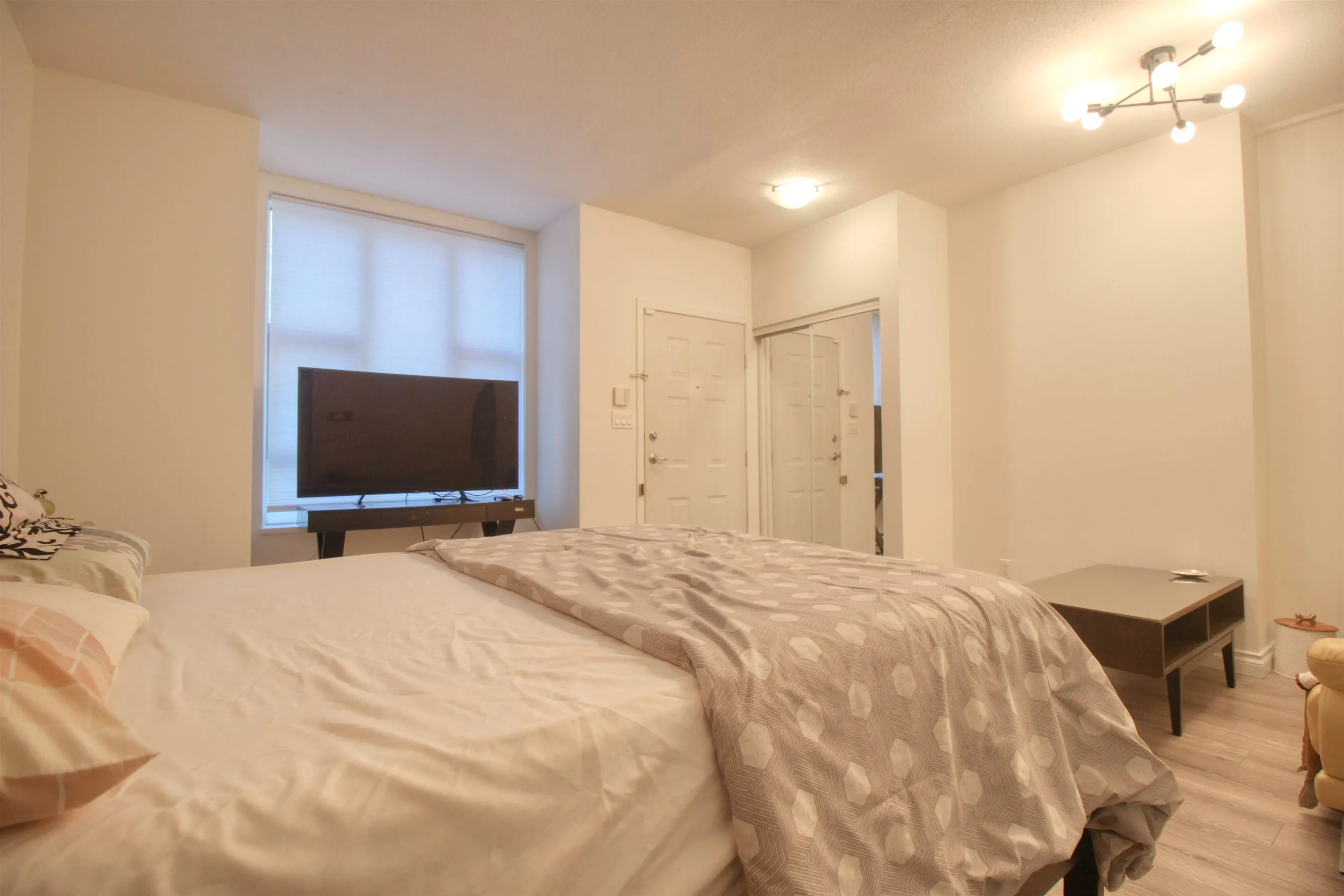 8288 Saba Road