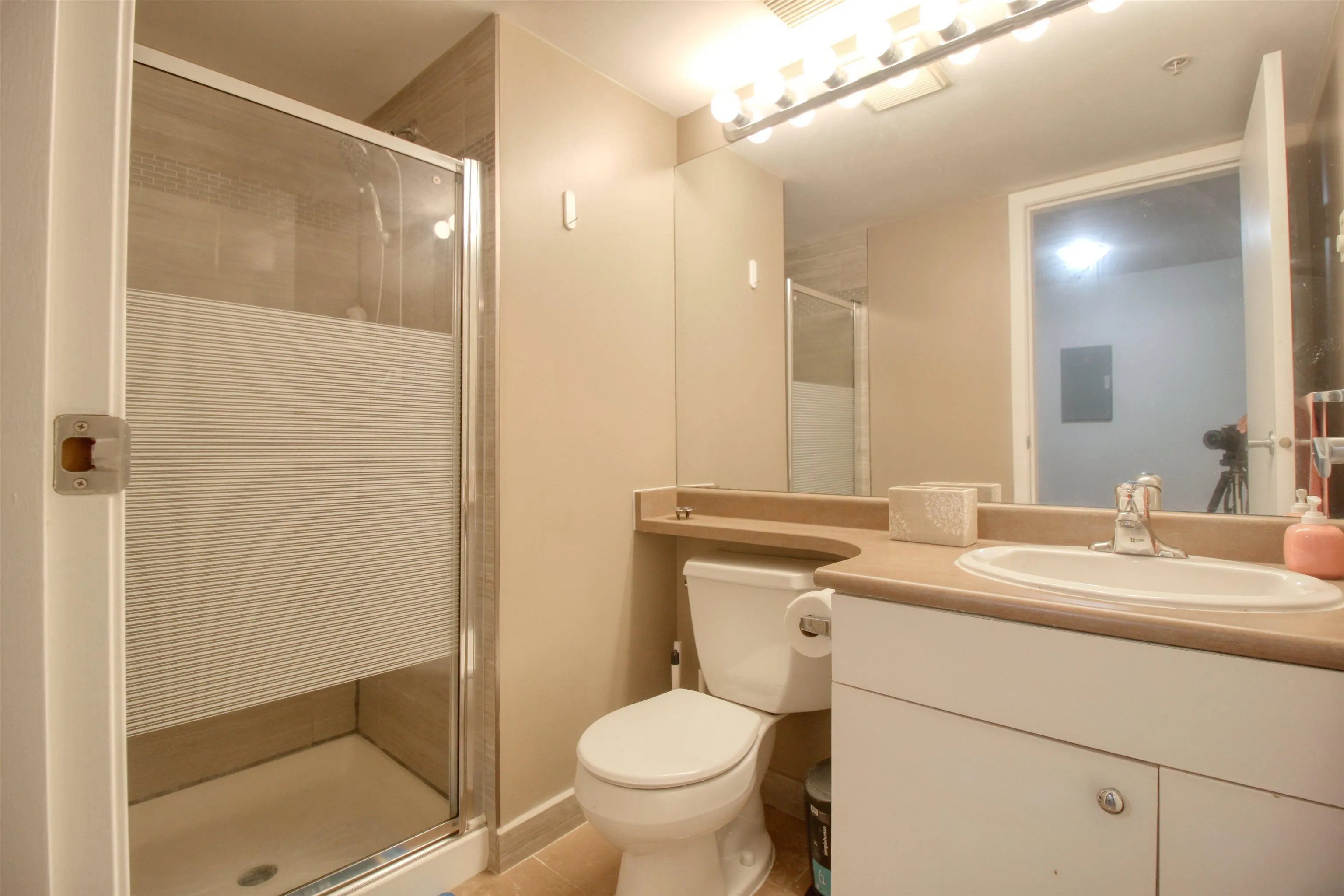 8288 Saba Road