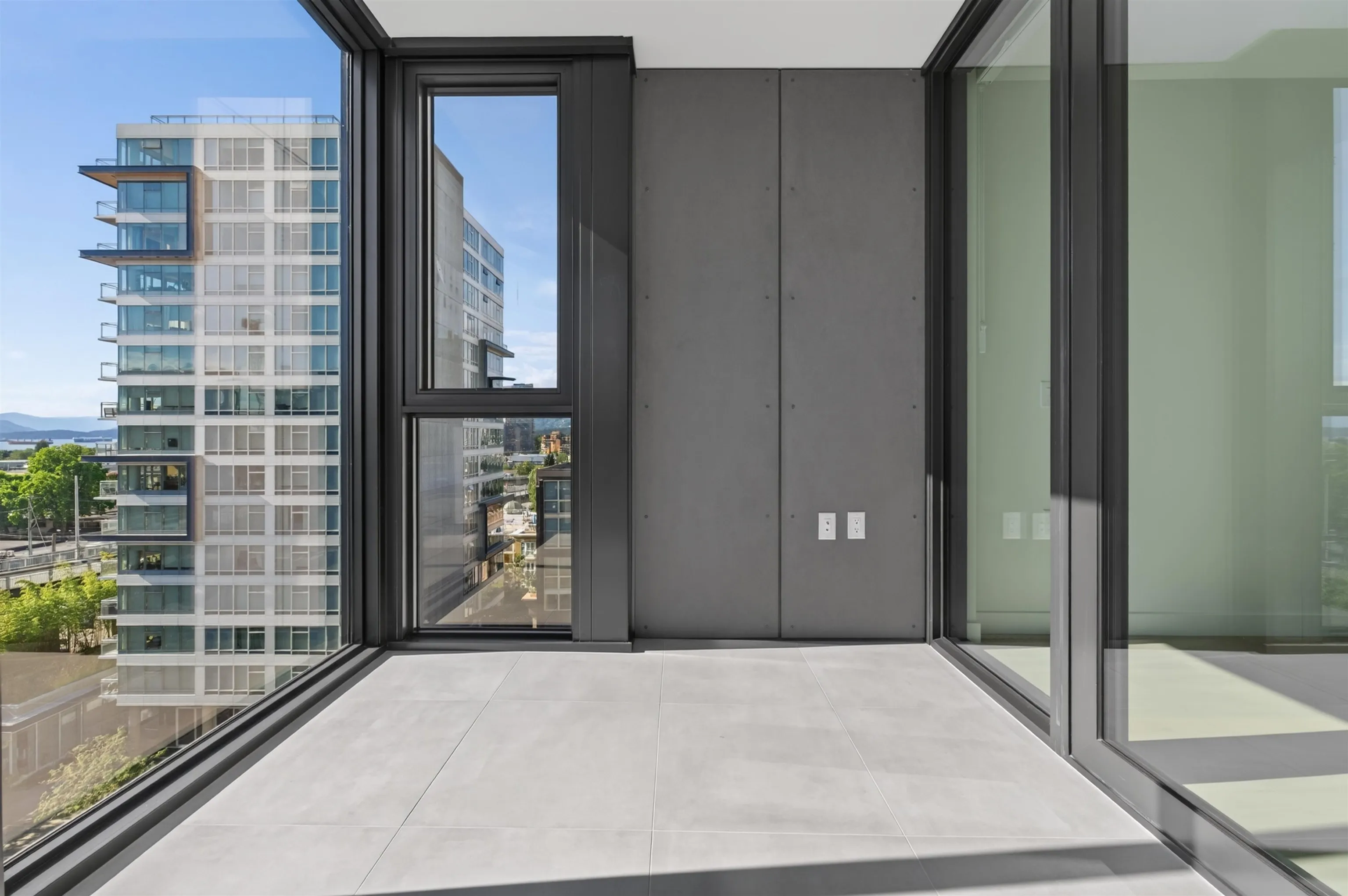 1530 W 6th Avenue #801