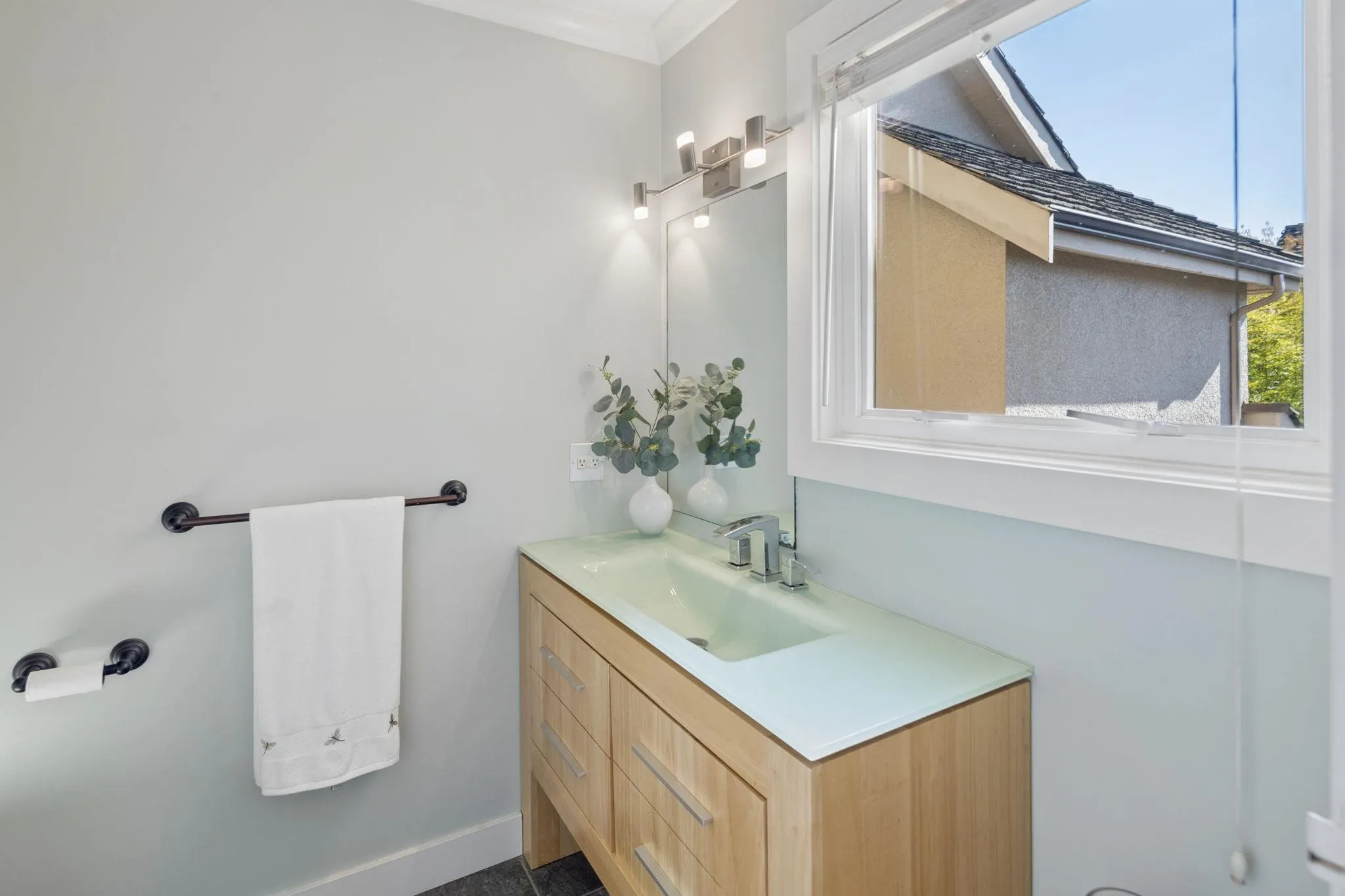 230 W 15th Street #3