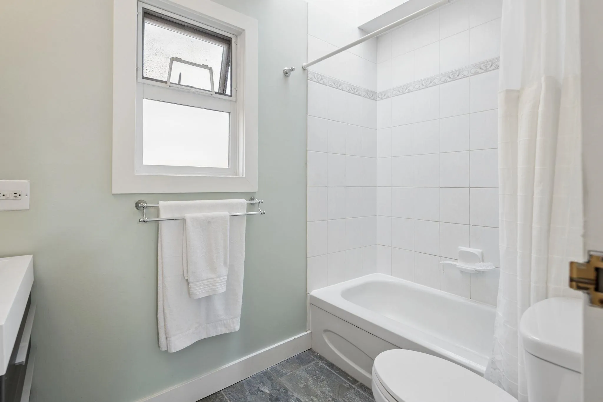230 W 15th Street #3