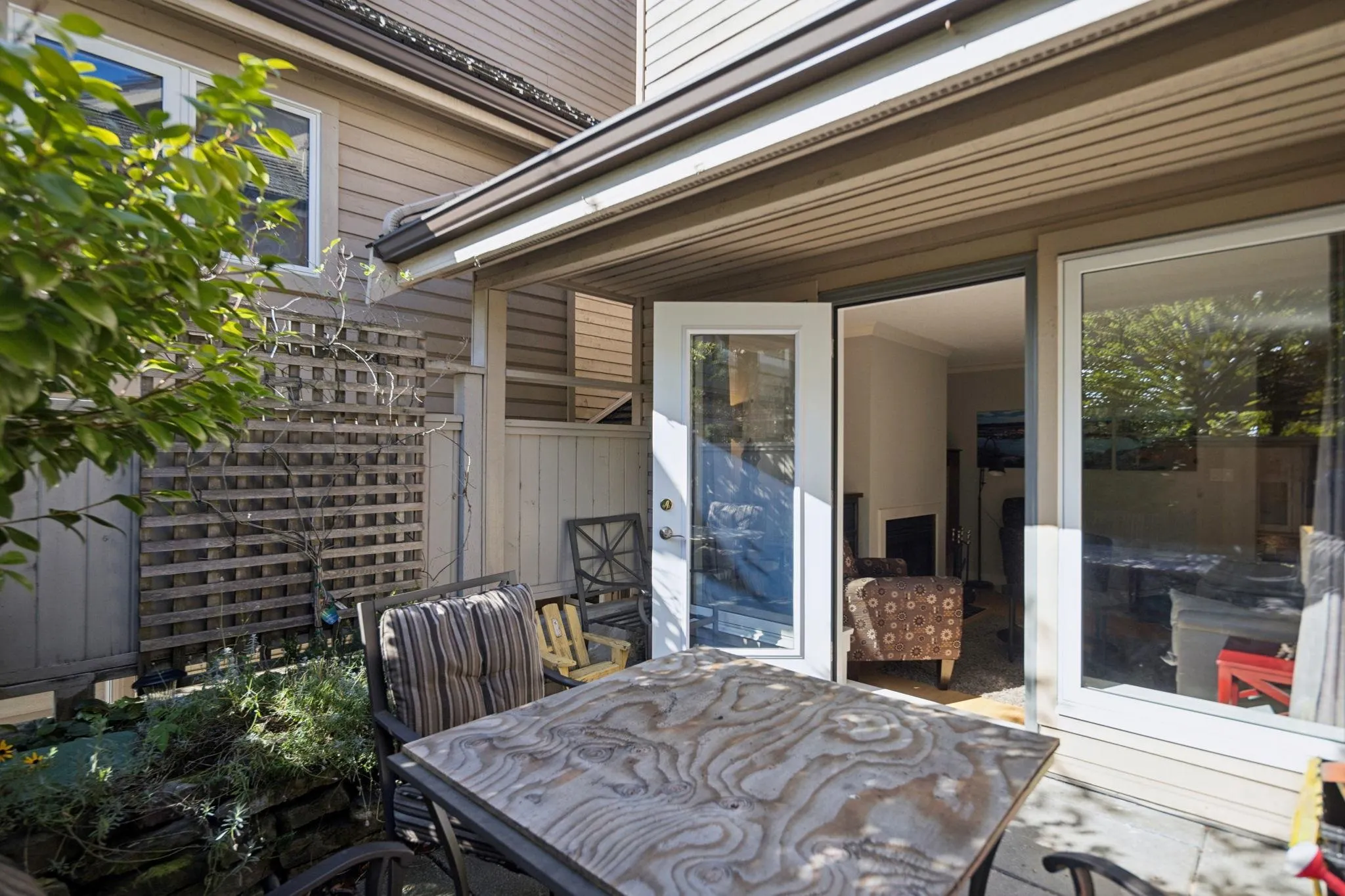 230 W 15th Street #3