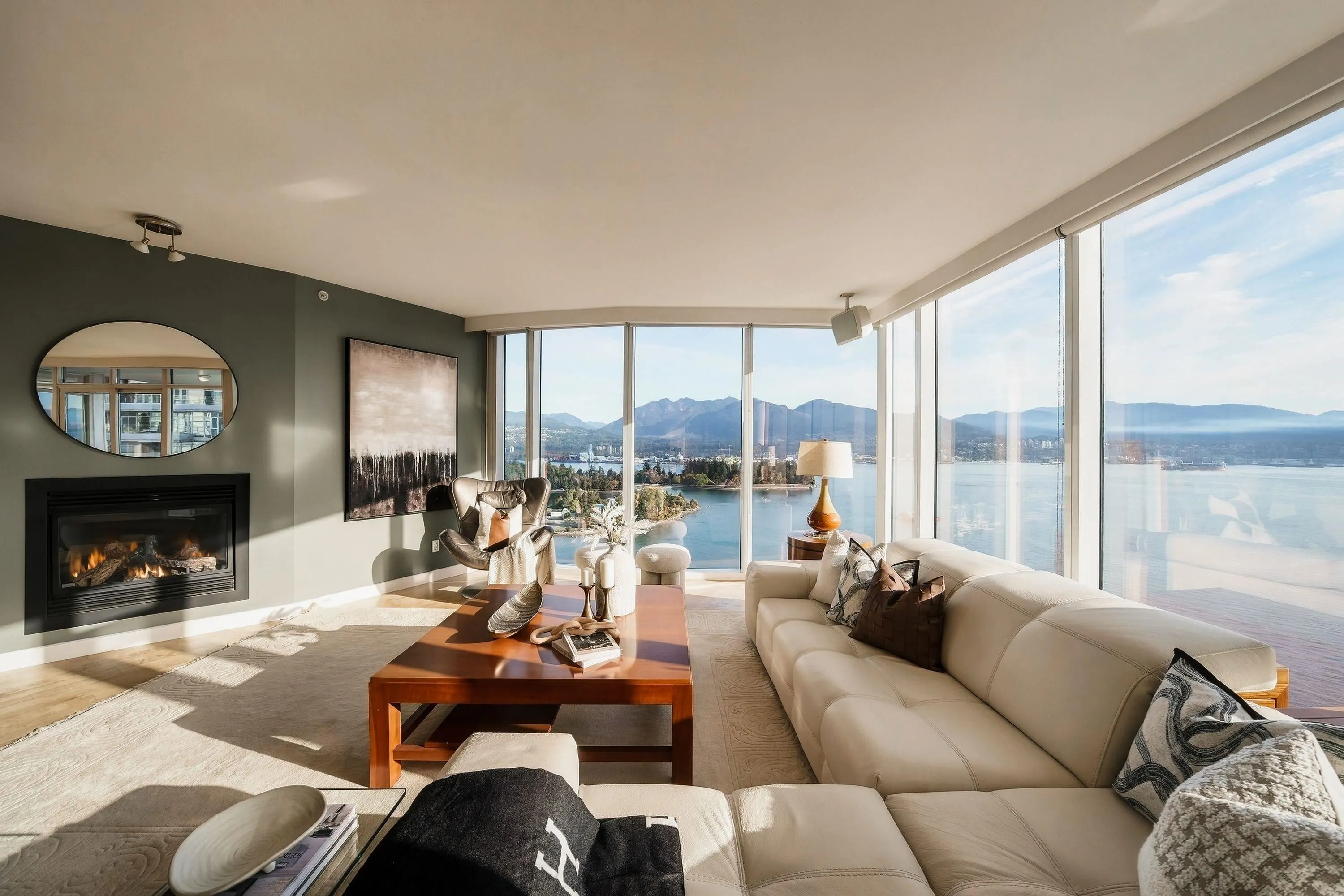 1281 W Cordova Street #2602