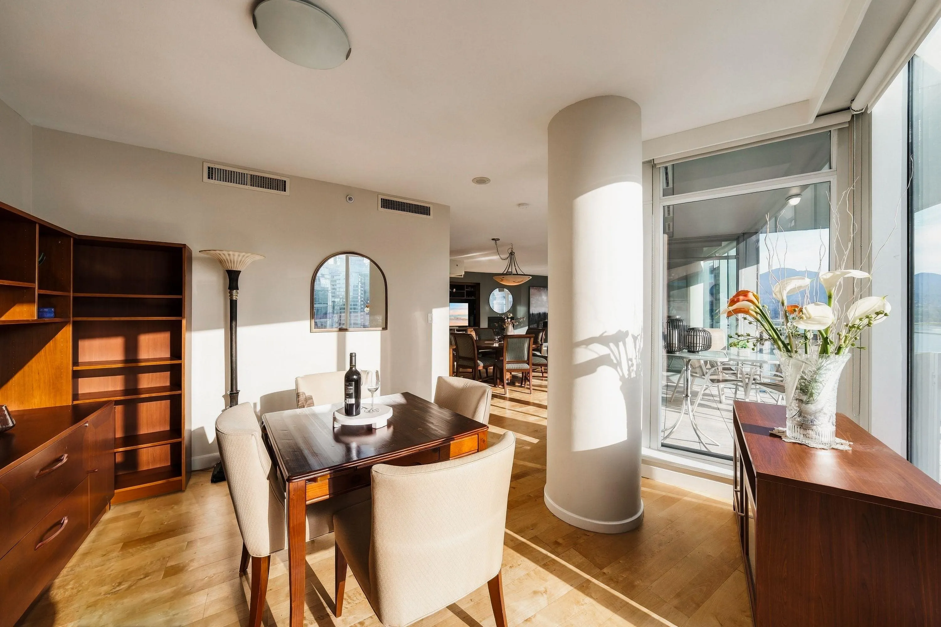 1281 W Cordova Street #2602