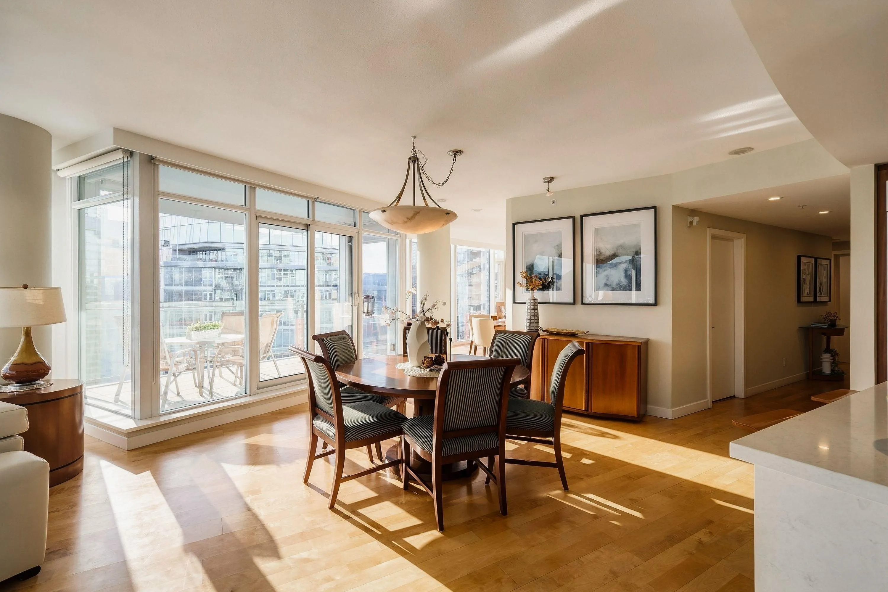 1281 W Cordova Street #2602