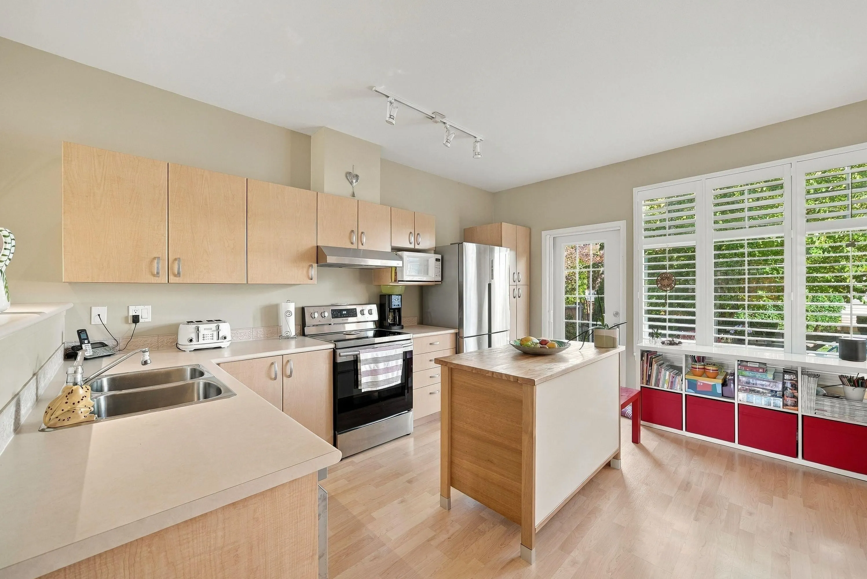 18828 69 Avenue #49
