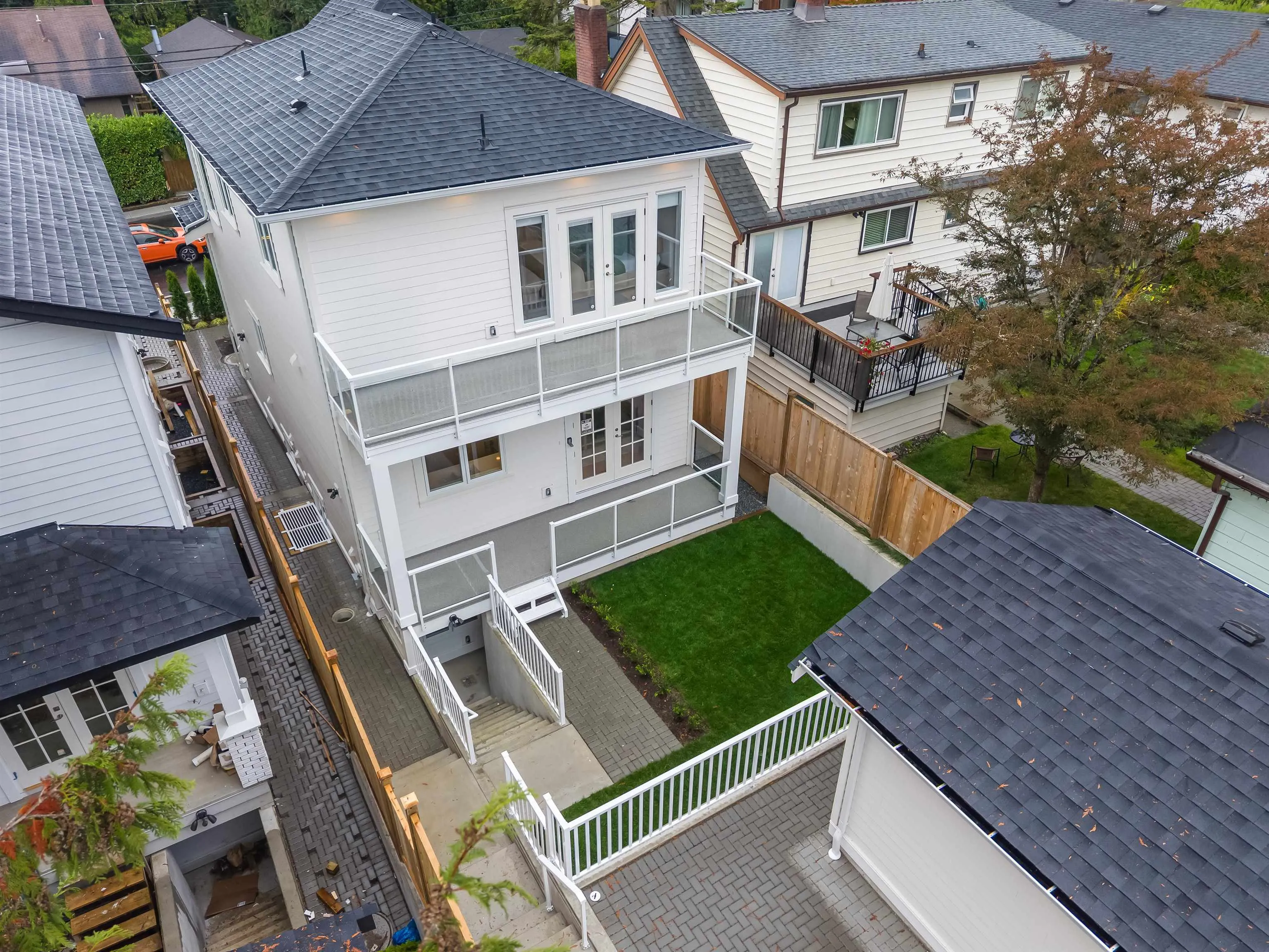 2008 Westview Drive