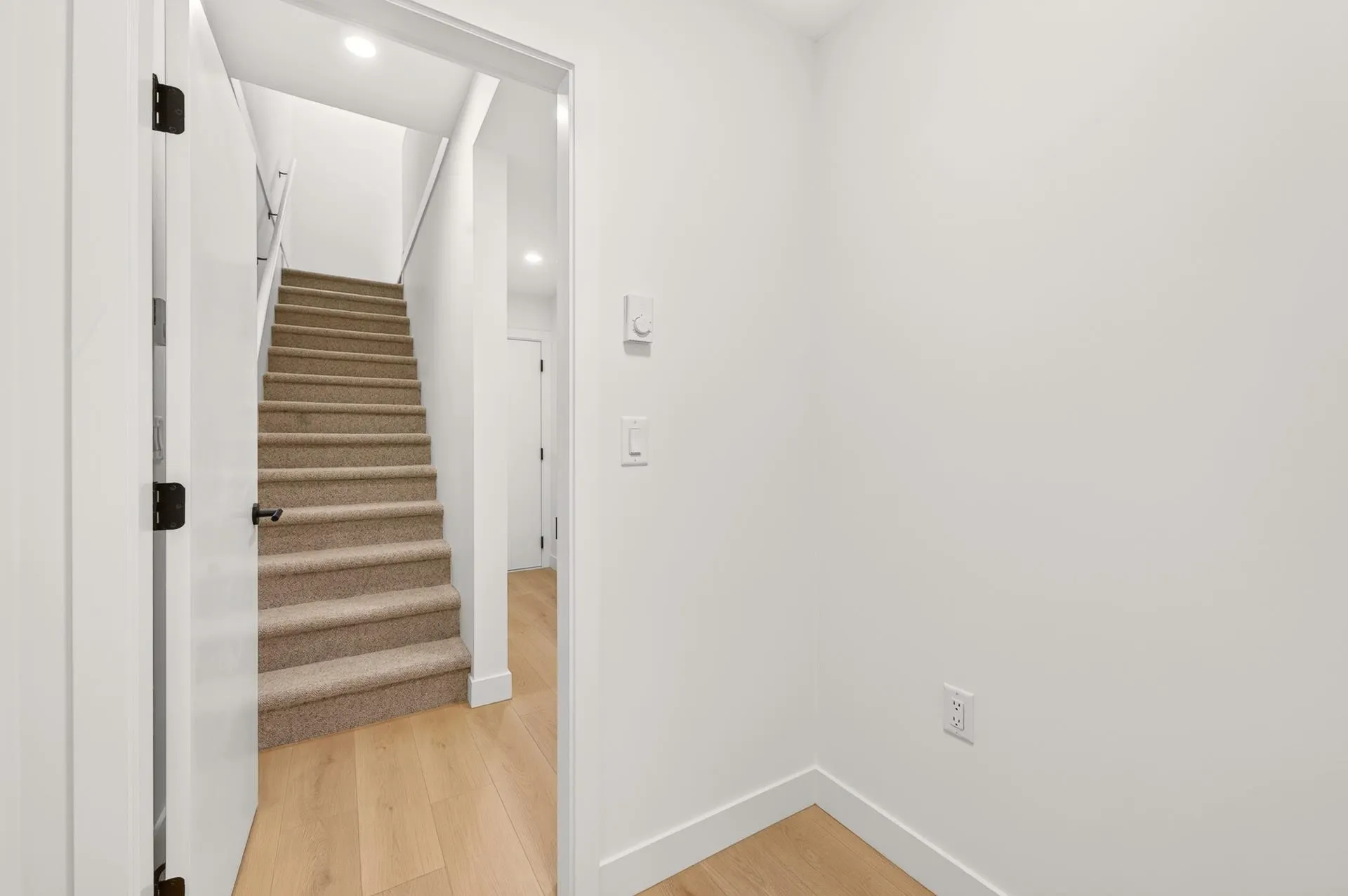 932 Lytton Street #103
