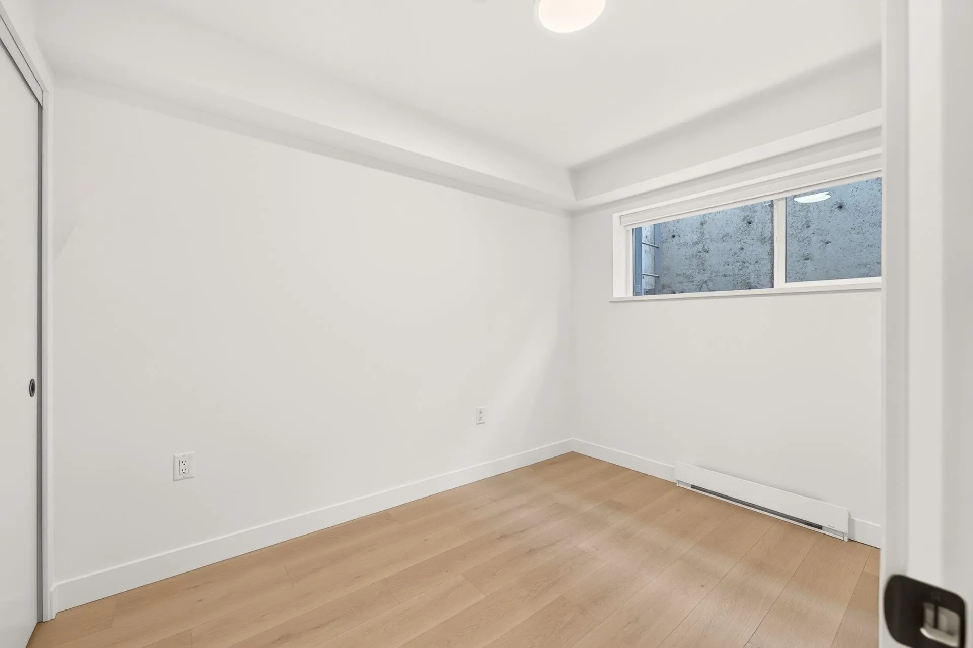 932 Lytton Street #103