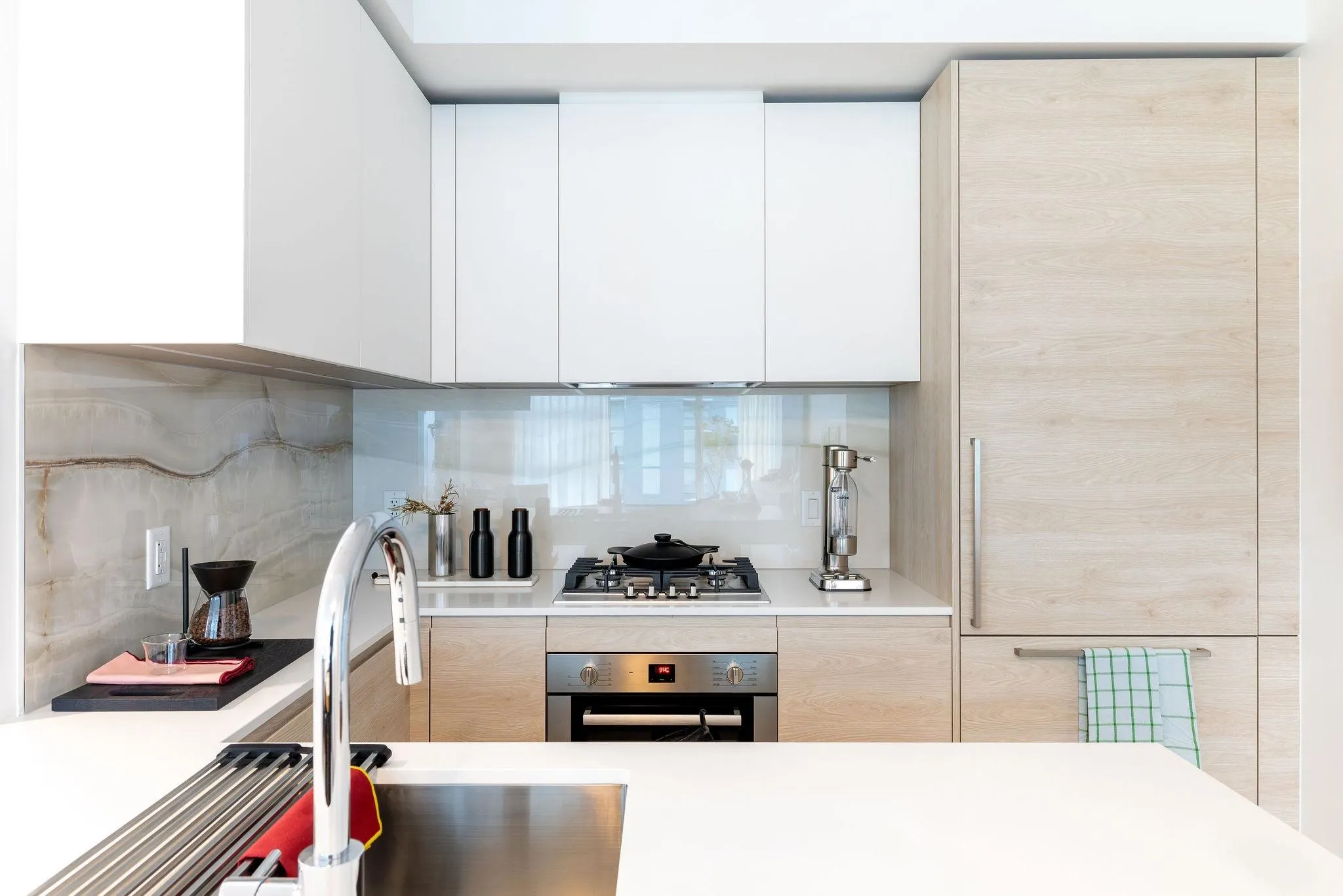 680 Quayside Drive #3106