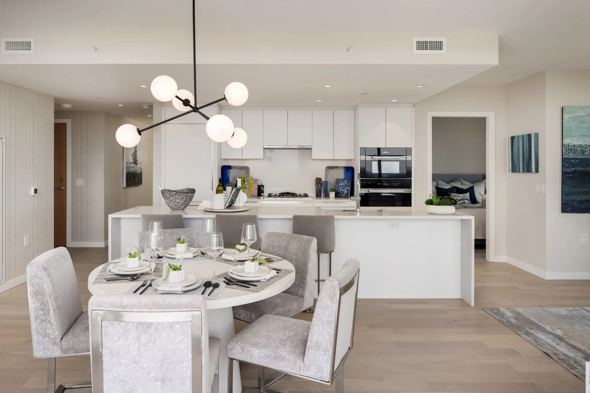 485 W 42nd Avenue #1905
