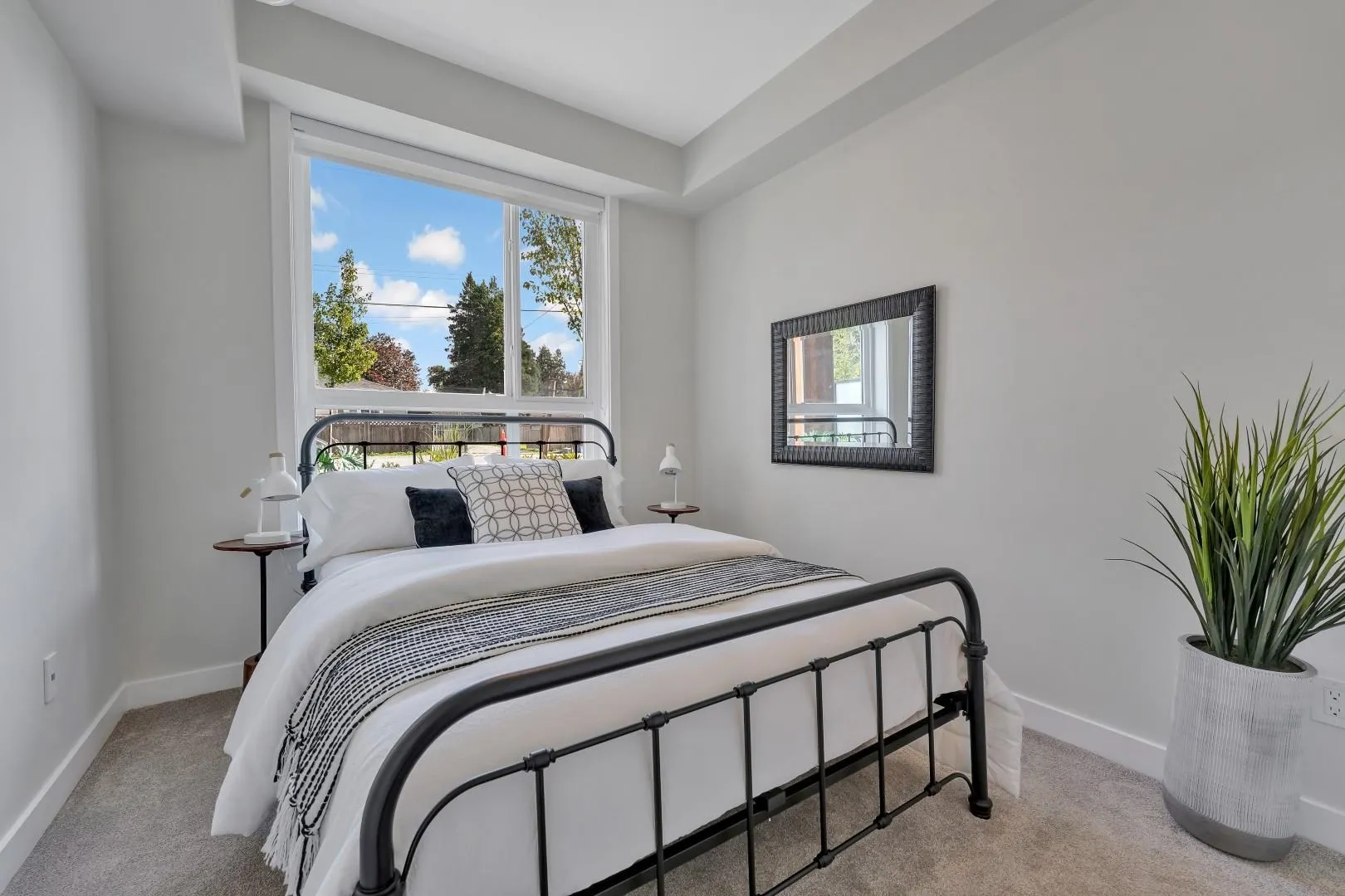 12143 223 Street #113