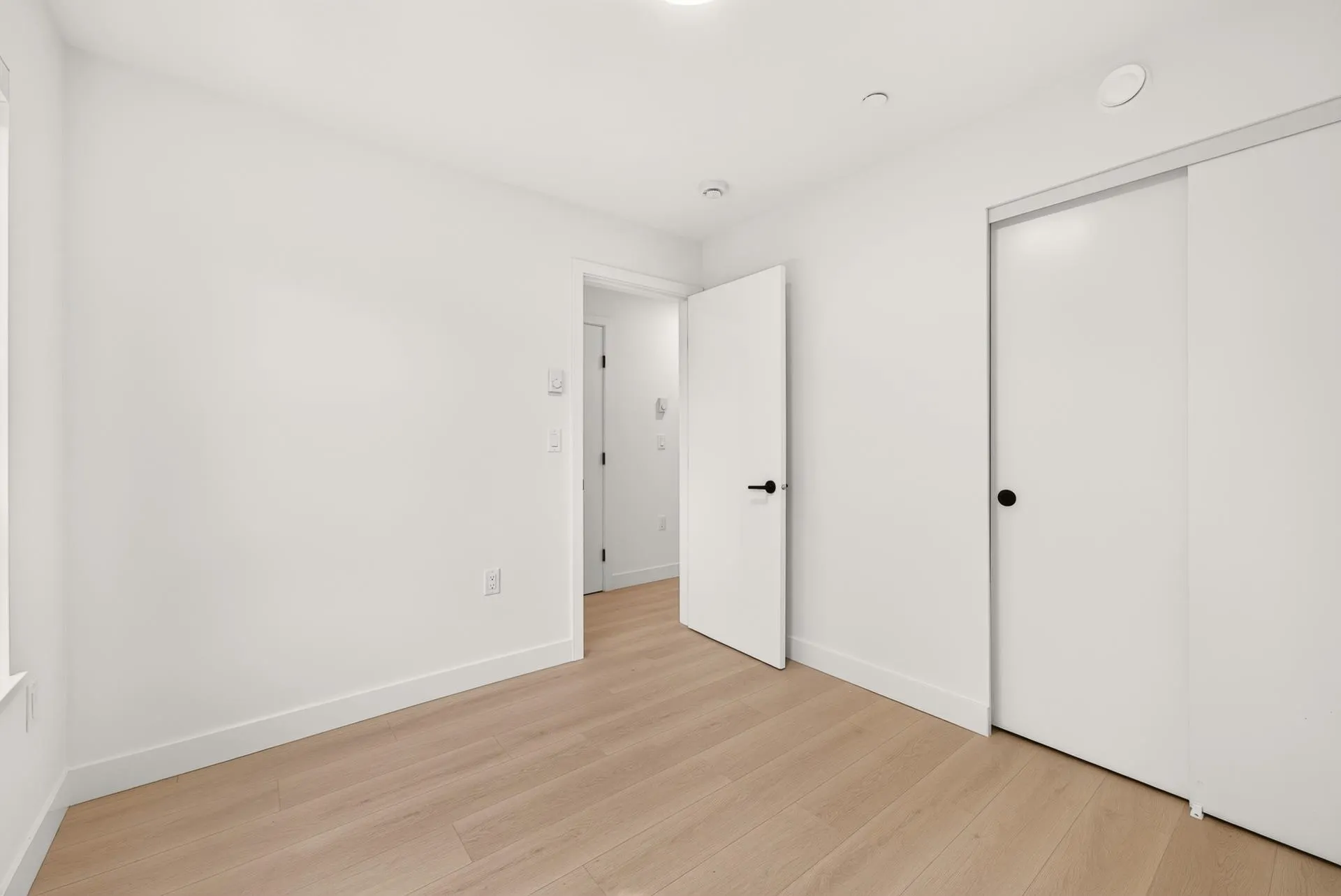 934 Lytton Street #103