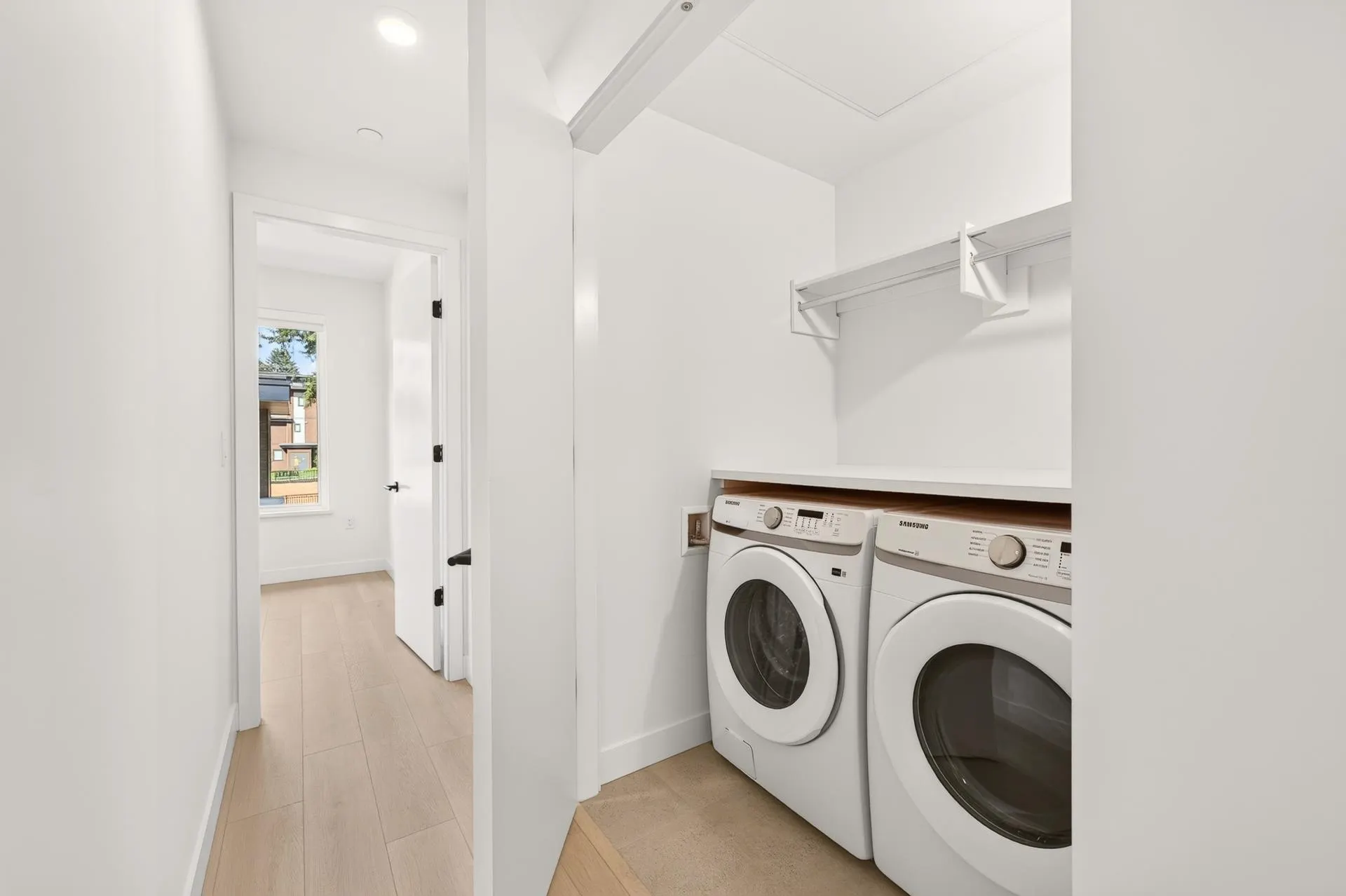 934 Lytton Street #103