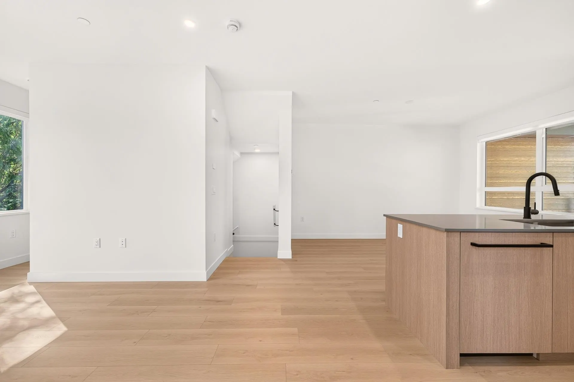 934 Lytton Street #103