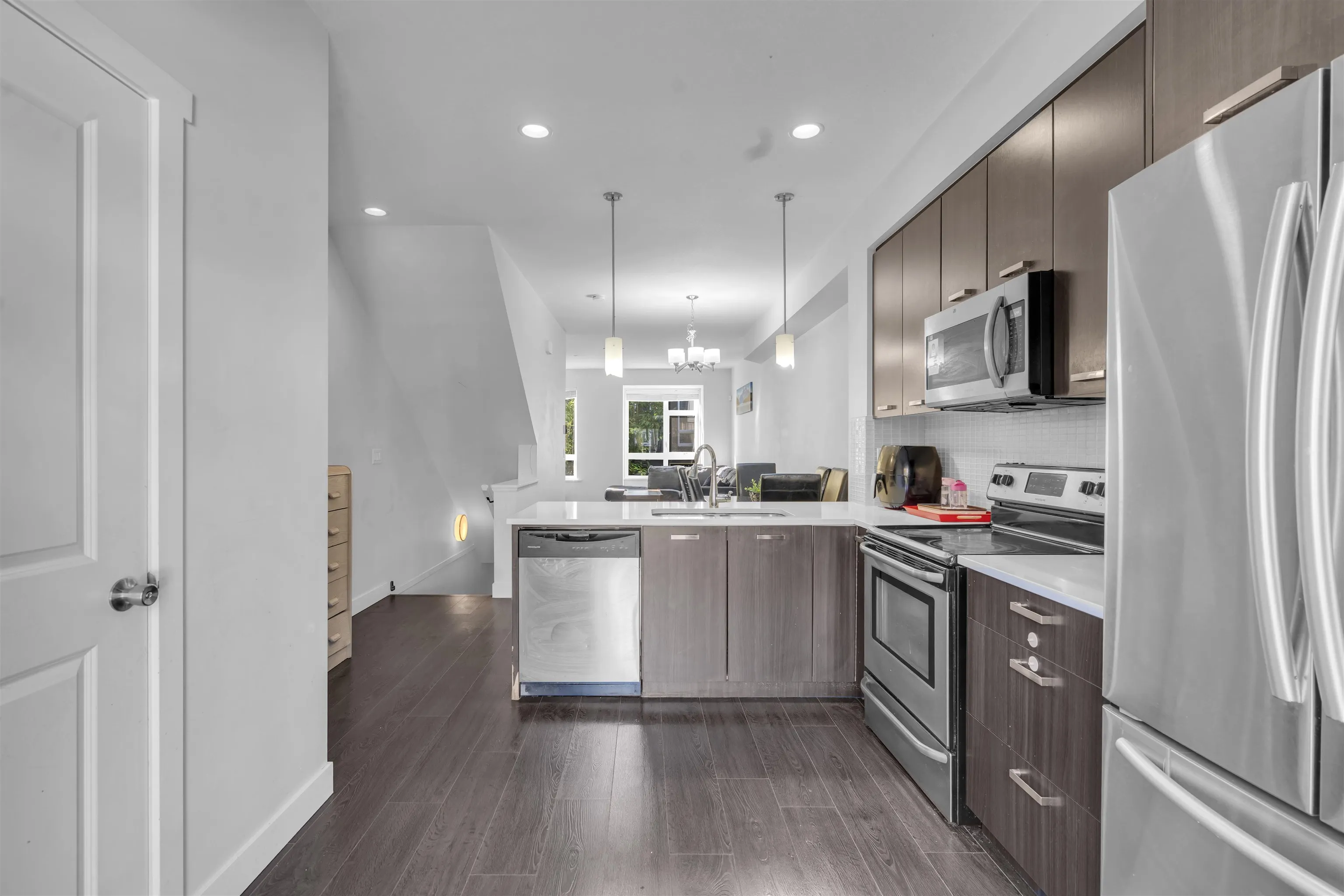 5888 144 Street #81
