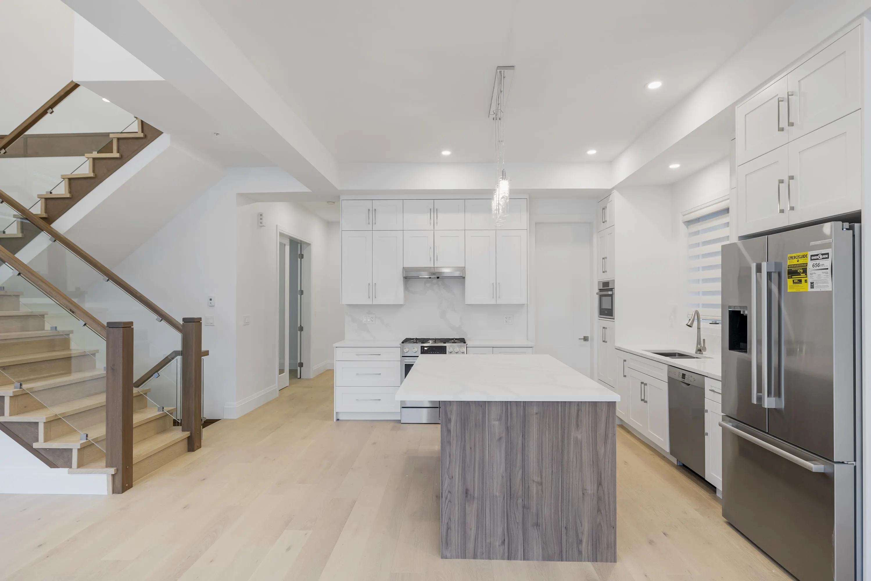 1246 Pitt River Road