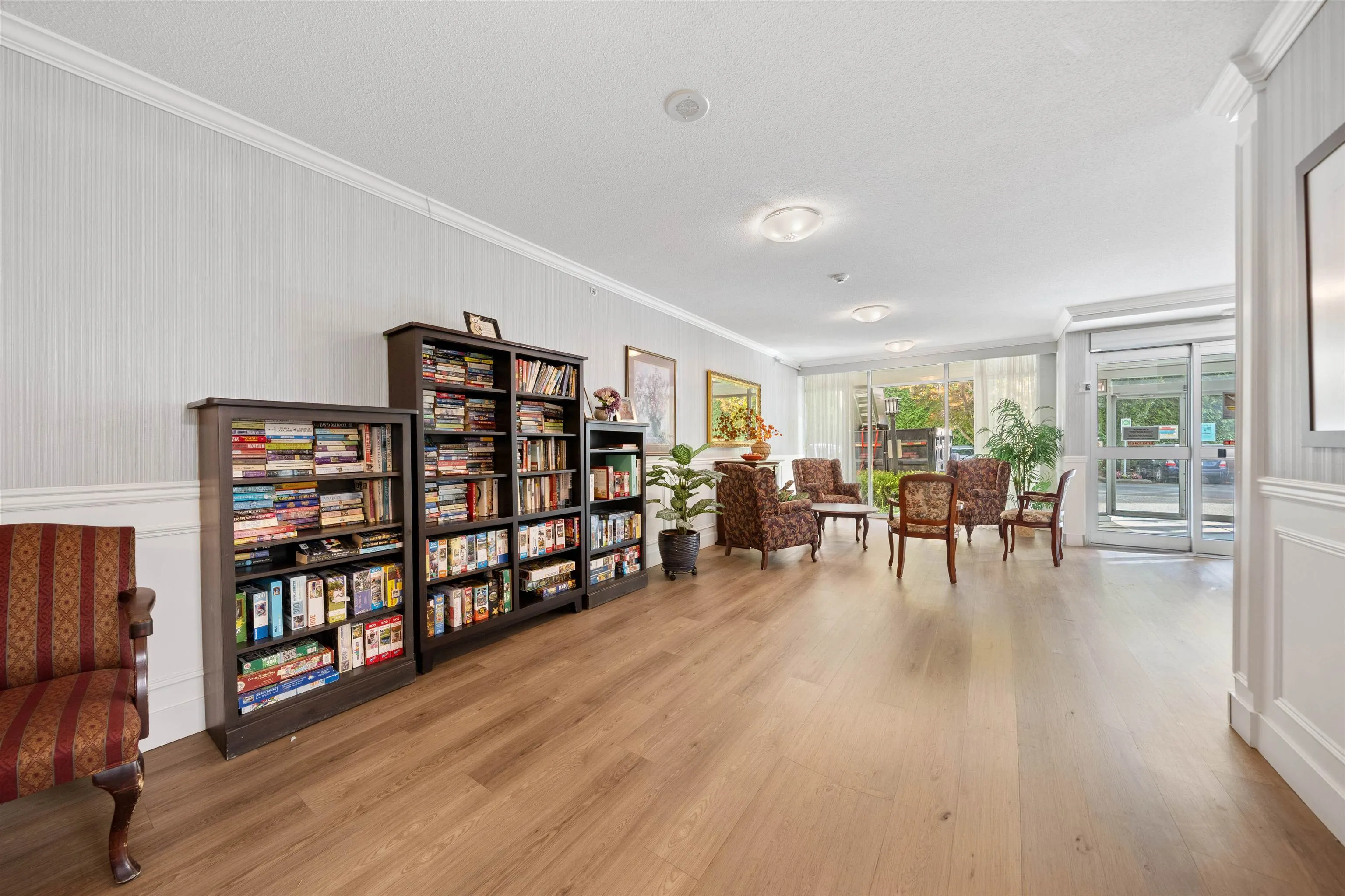 12148 224 Street #509