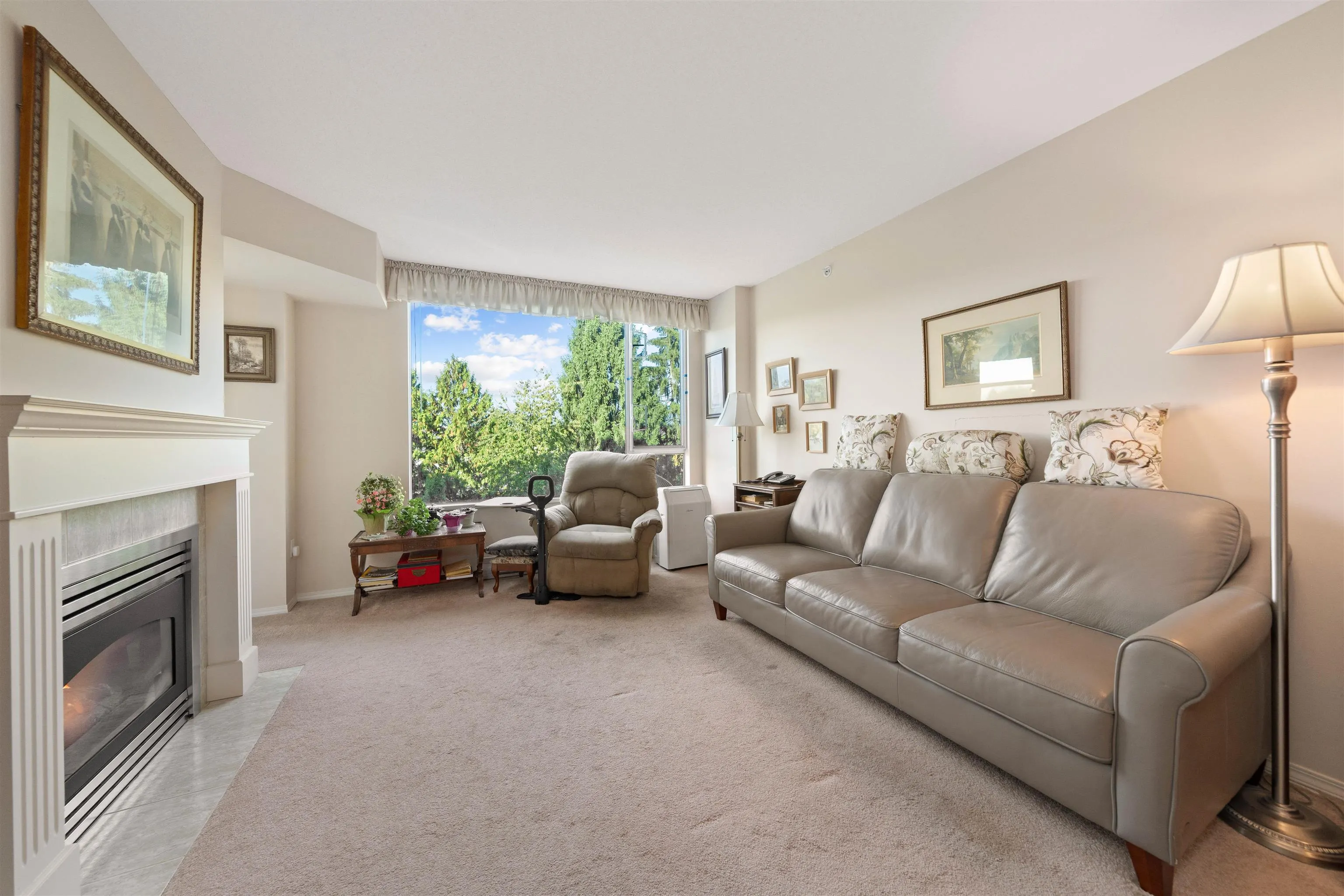 12148 224 Street #509