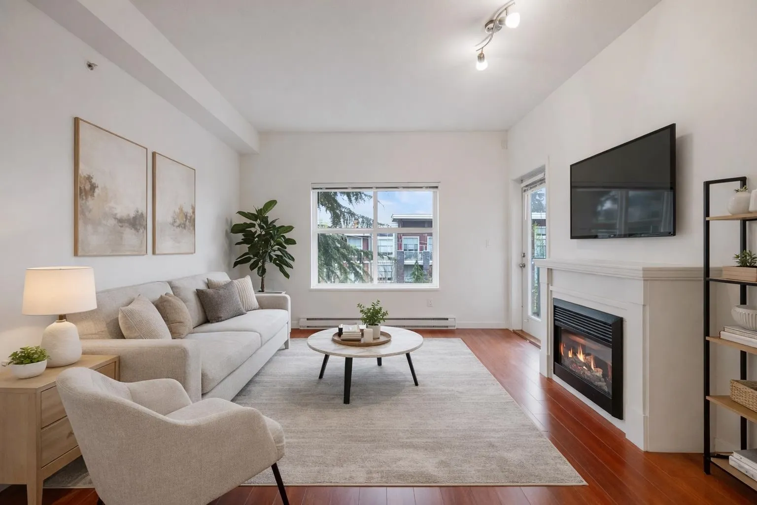 2488 Kelly Avenue #403