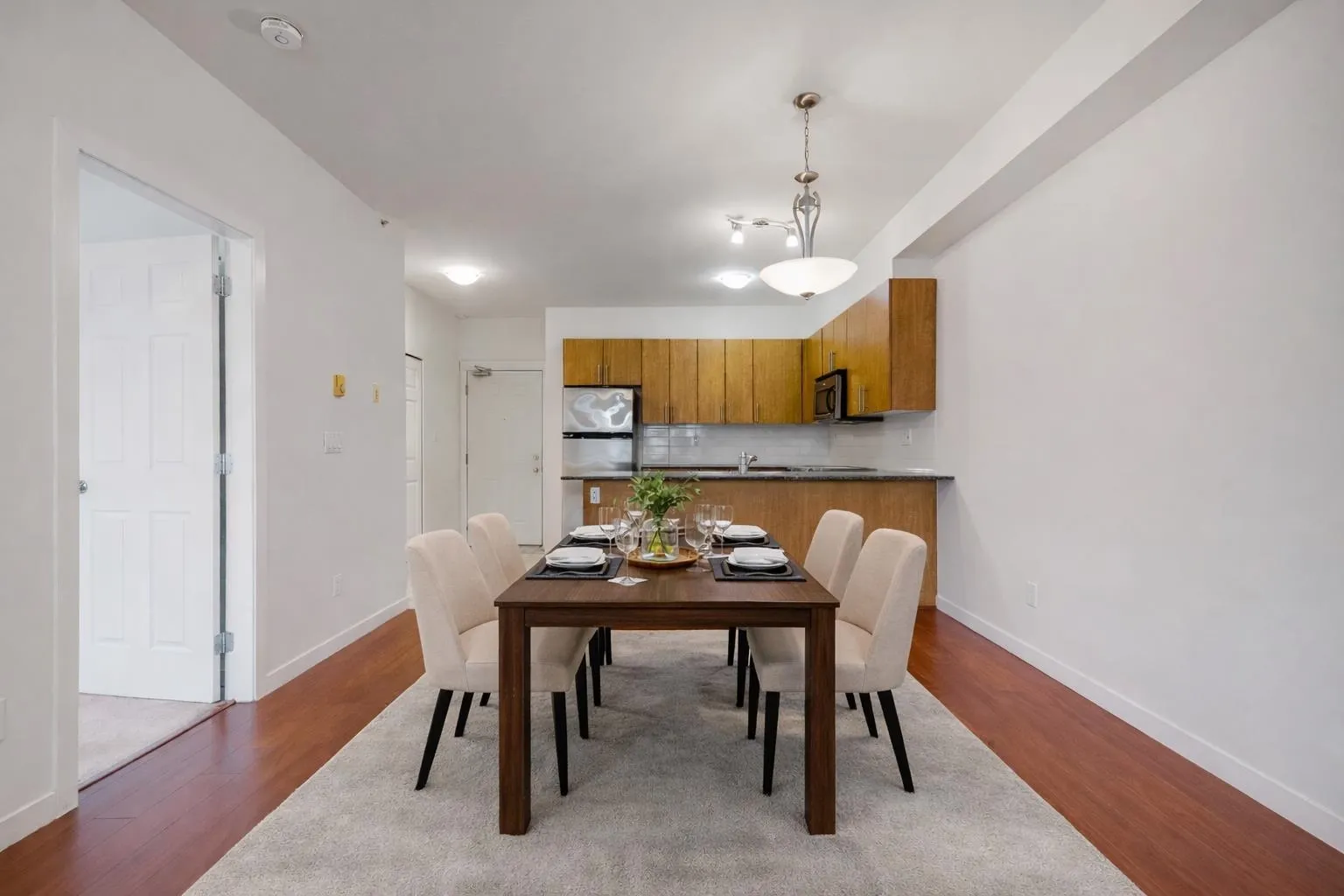 2488 Kelly Avenue #403