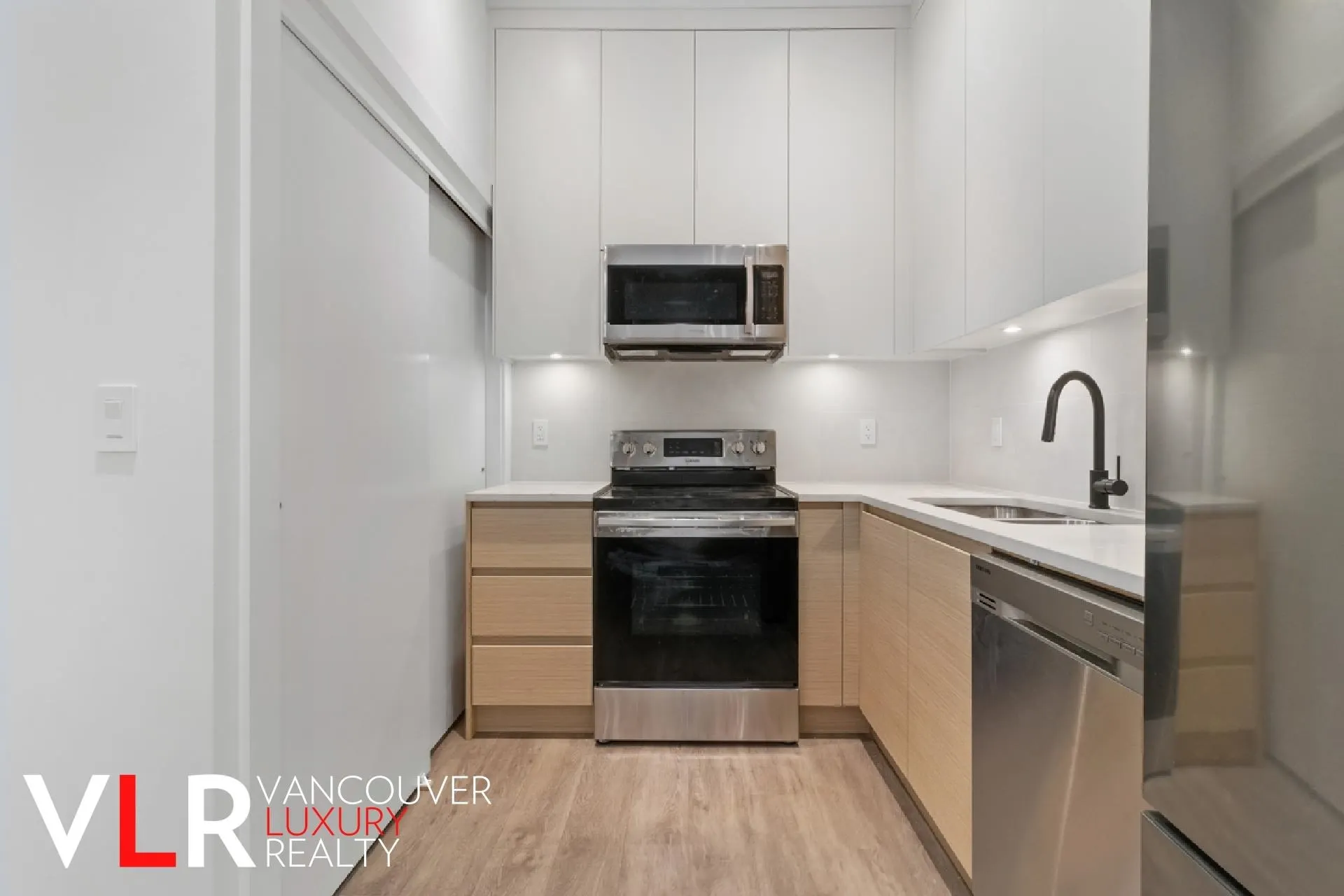 150 E 18th Avenue