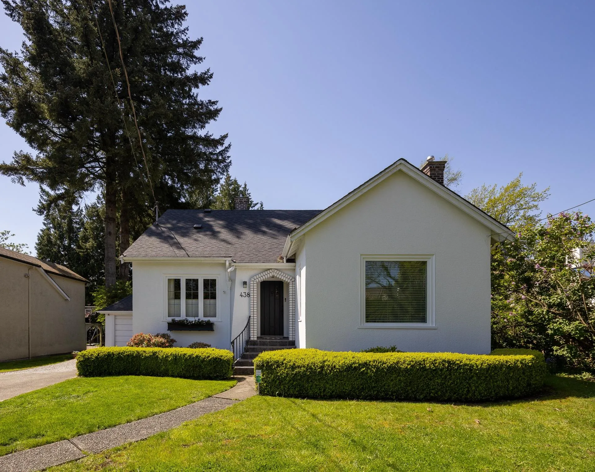 438 Fourth Street